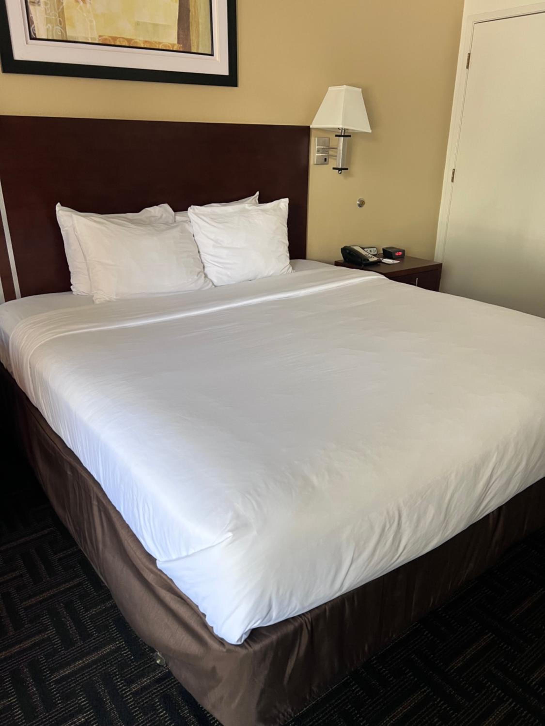 Superior King Room - Non-Smoking - Photo 1