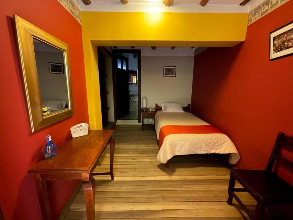 Single Room photo 1