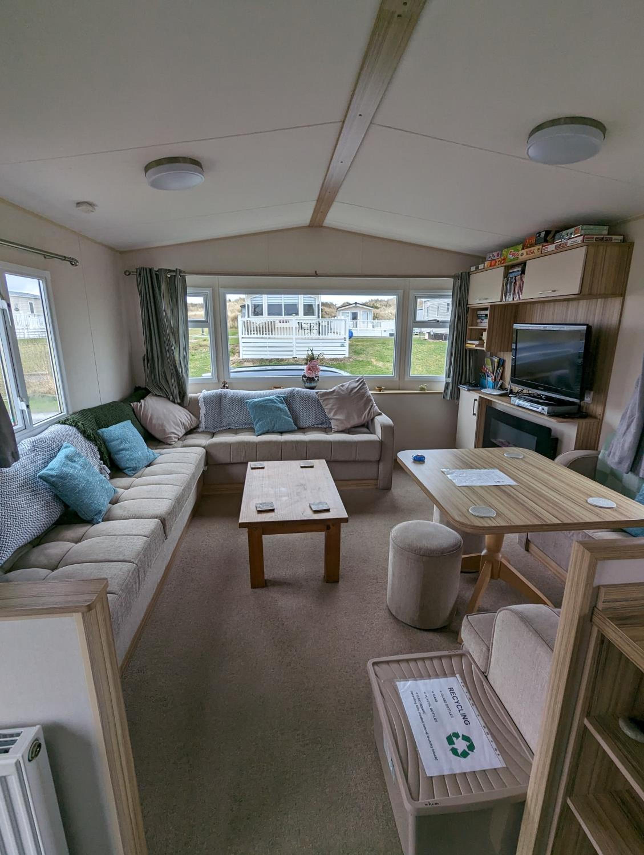 Caravan photo 1