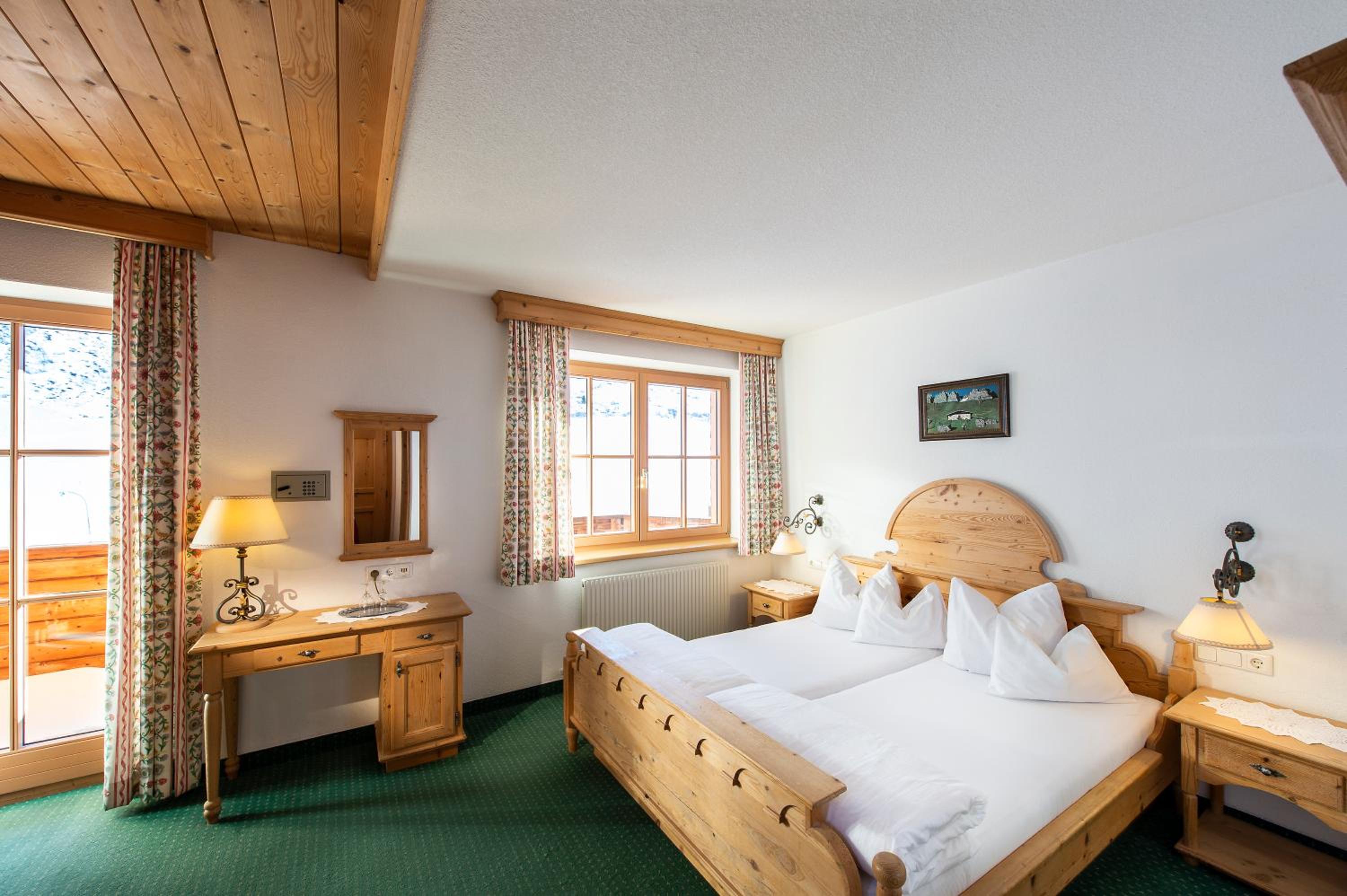 Superior Double Room - Photo 3