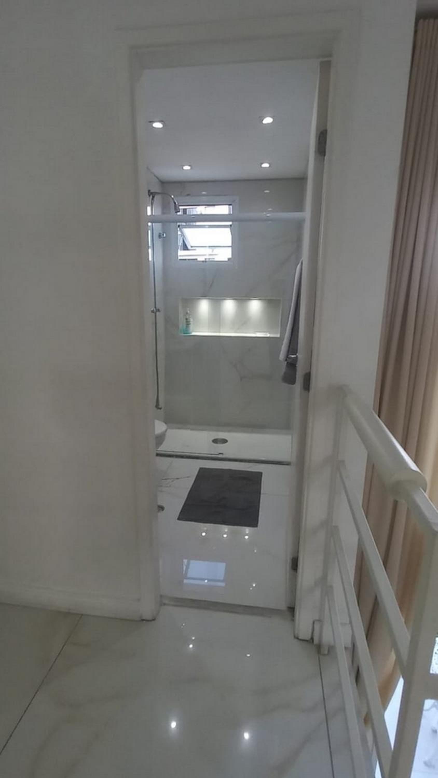 Apartment - Split Level - Photo 25