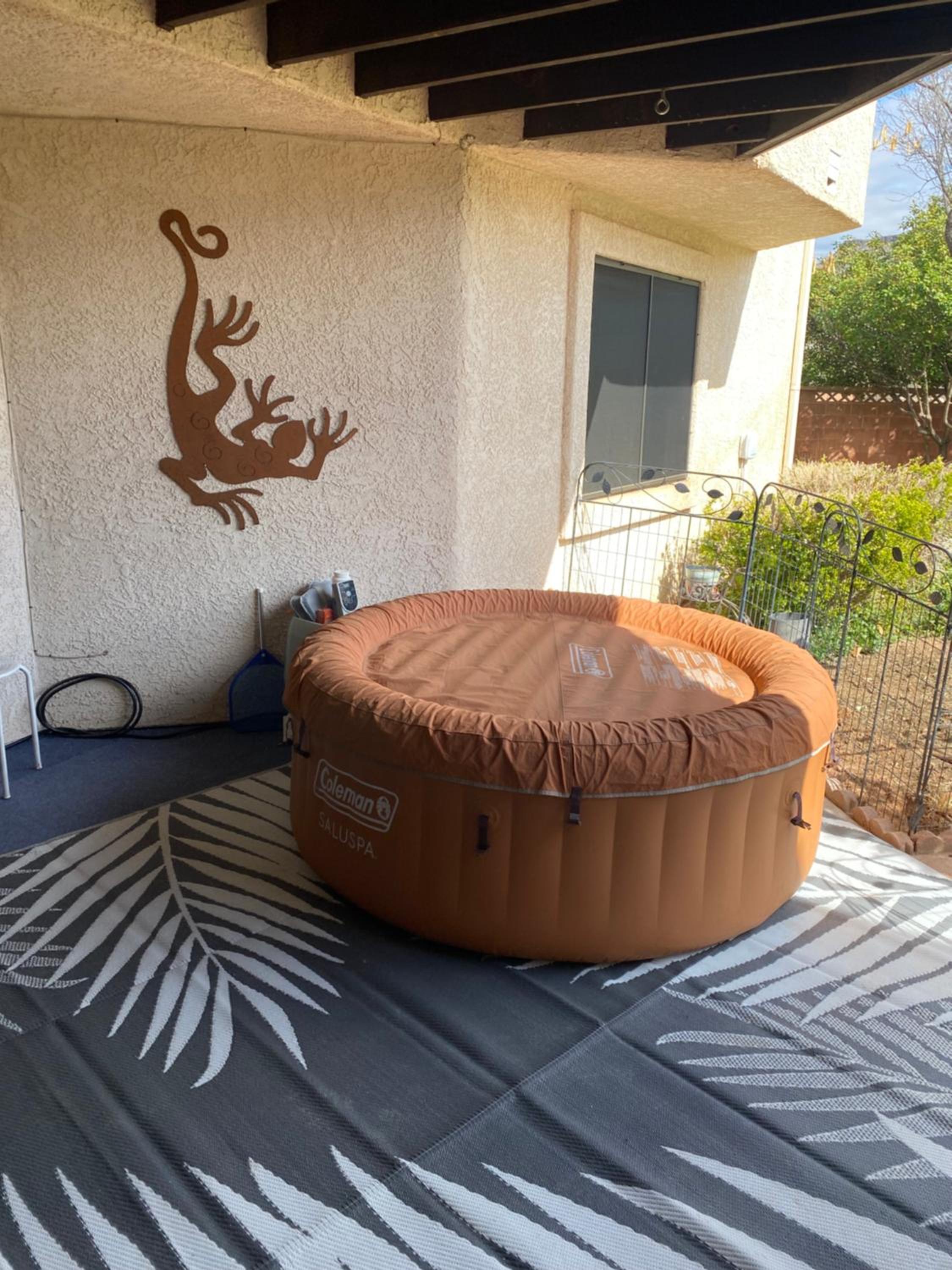 One-Bedroom Apartment photo 3