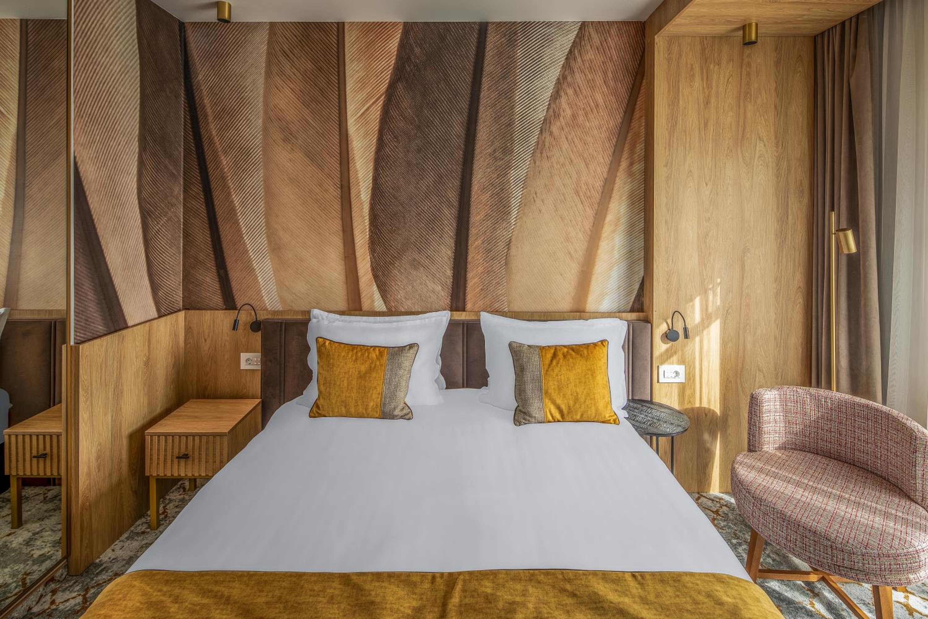 Double Room - Photo 9