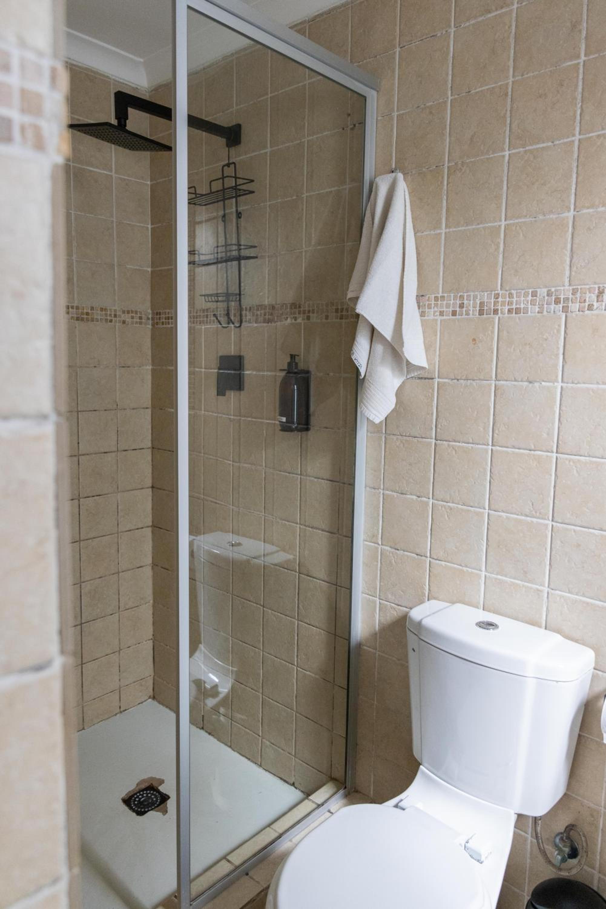 Superior Double Ensuite - Photo 25