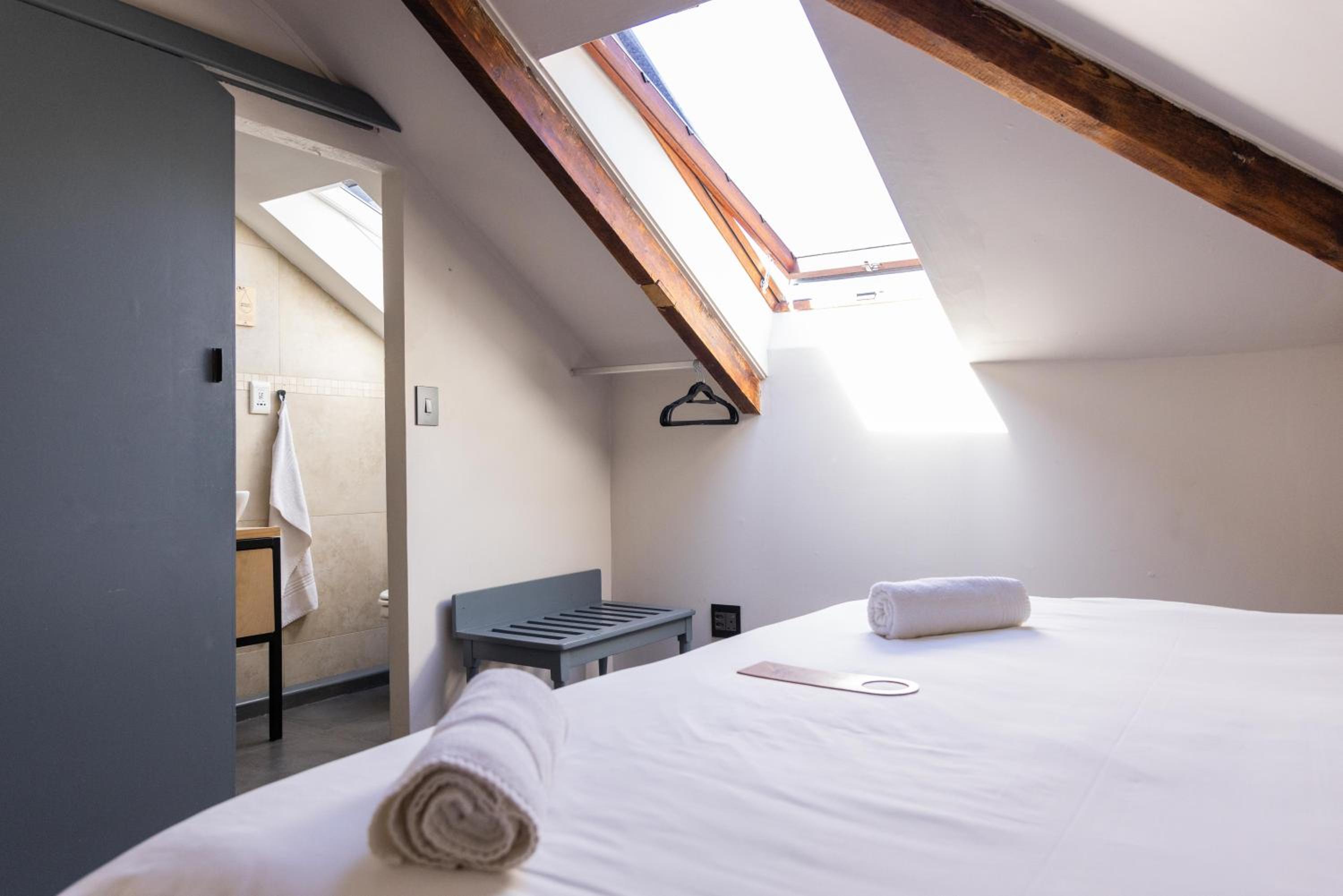 Standard Double Ensuite - Photo 6