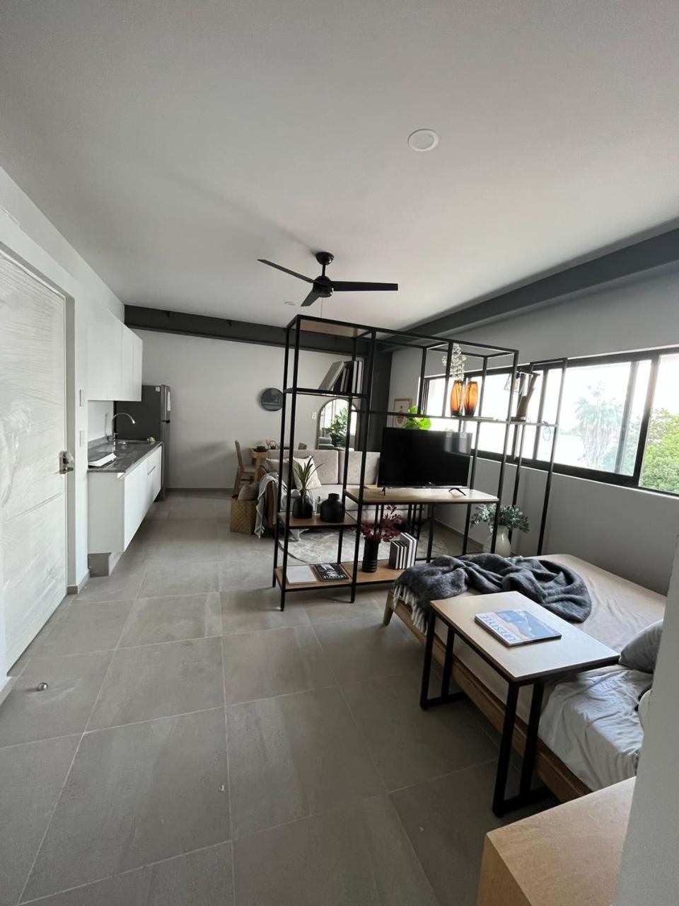 Superior Studio