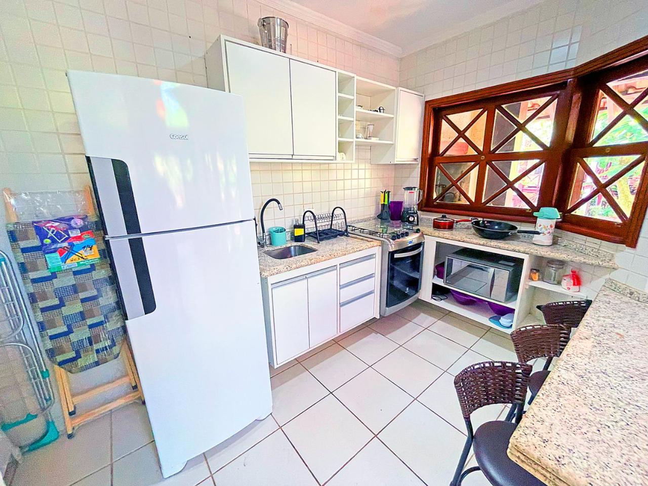 Three-Bedroom House photo 3