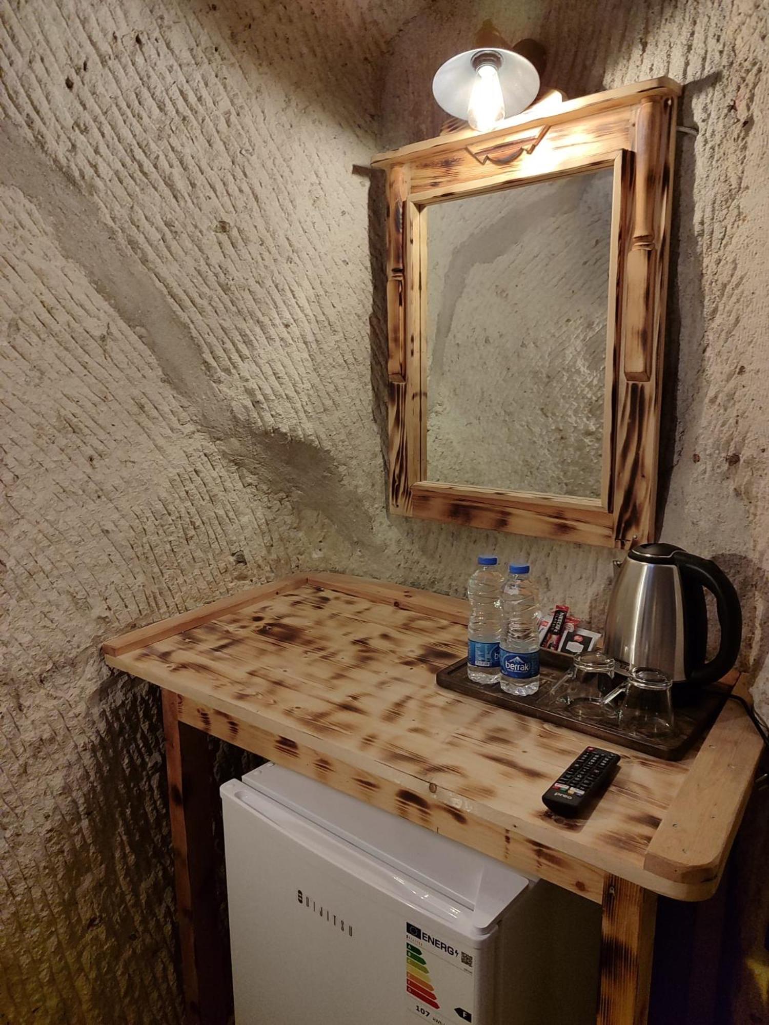 Deluxe Double Studio - Photo 17