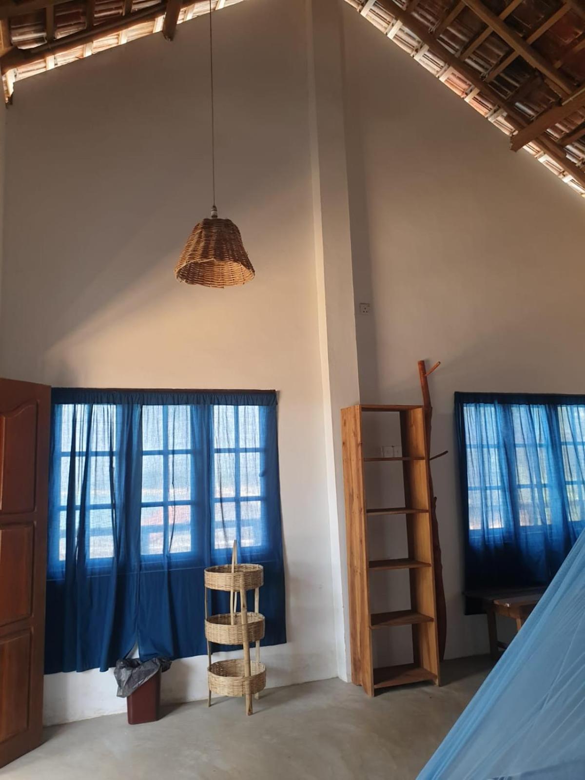Deluxe Double or Twin Room with Sea View photo 2