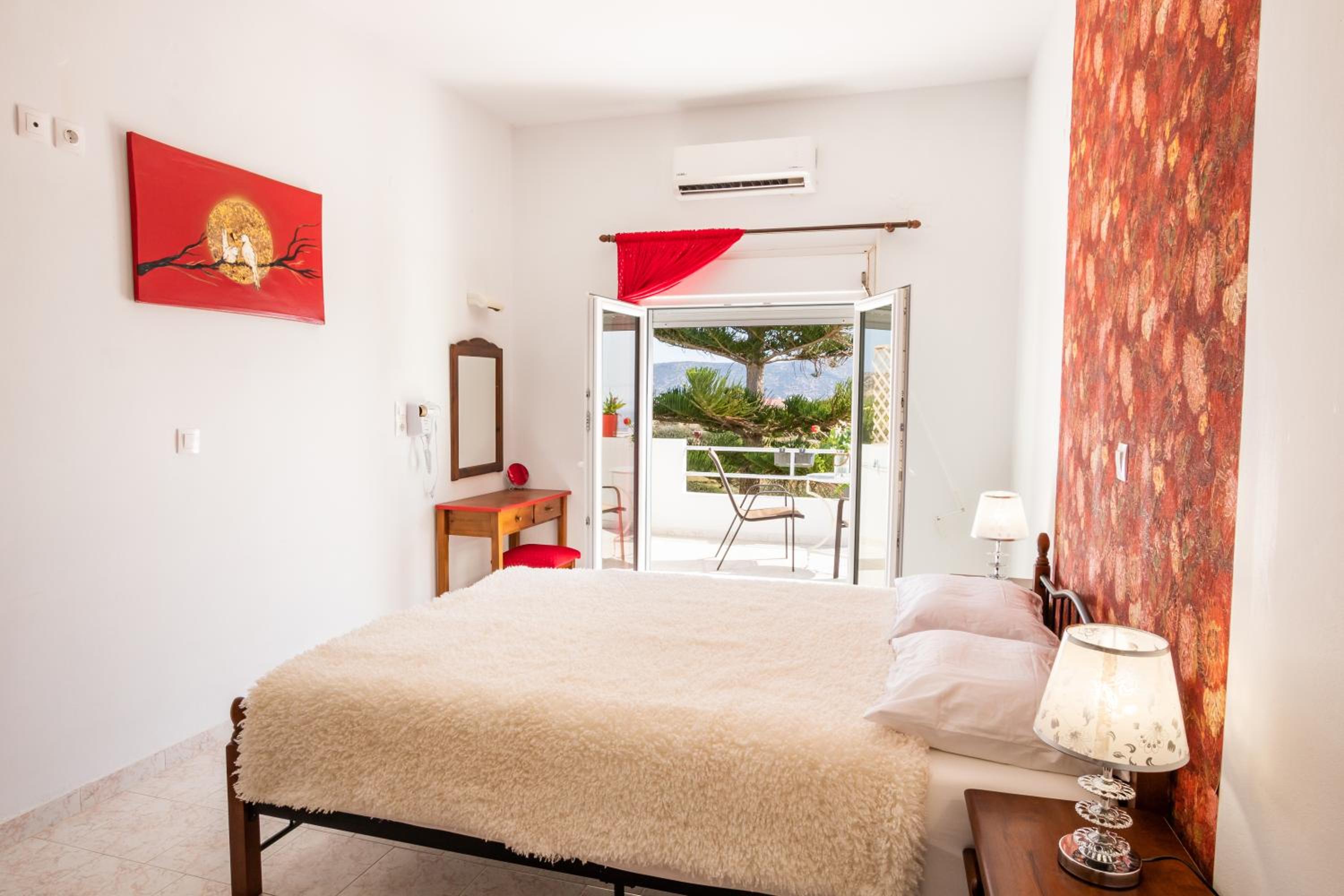 Basic Triple Room