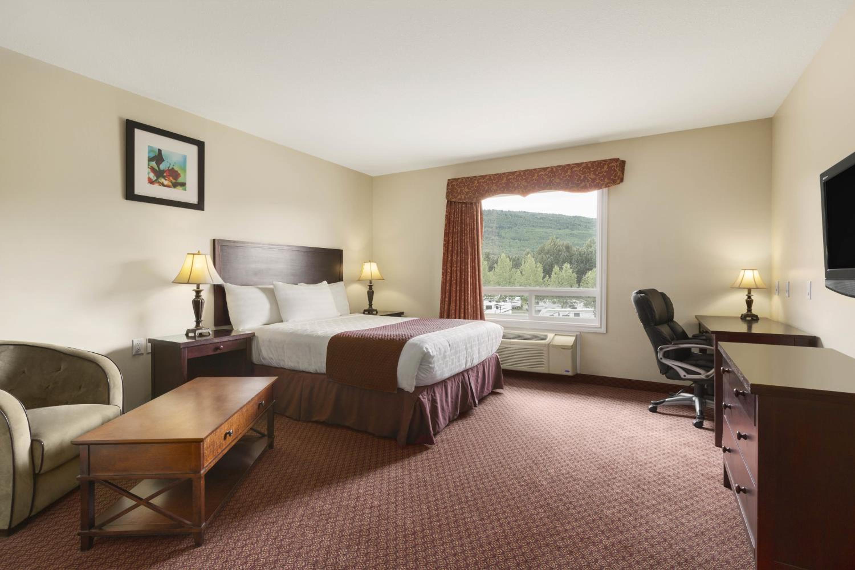 King Room - Non-Smoking - Photo 1