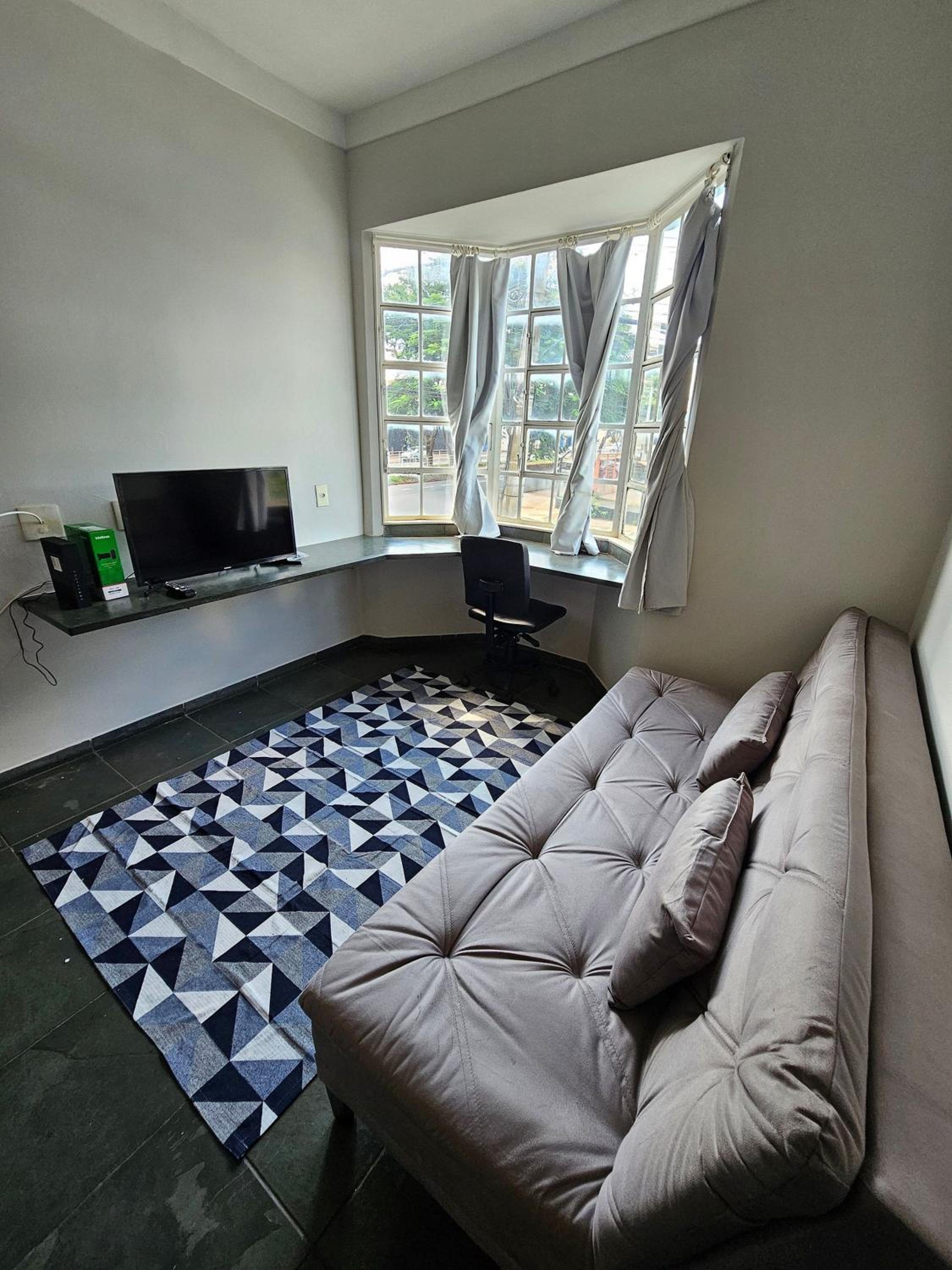 Apartment photo 1