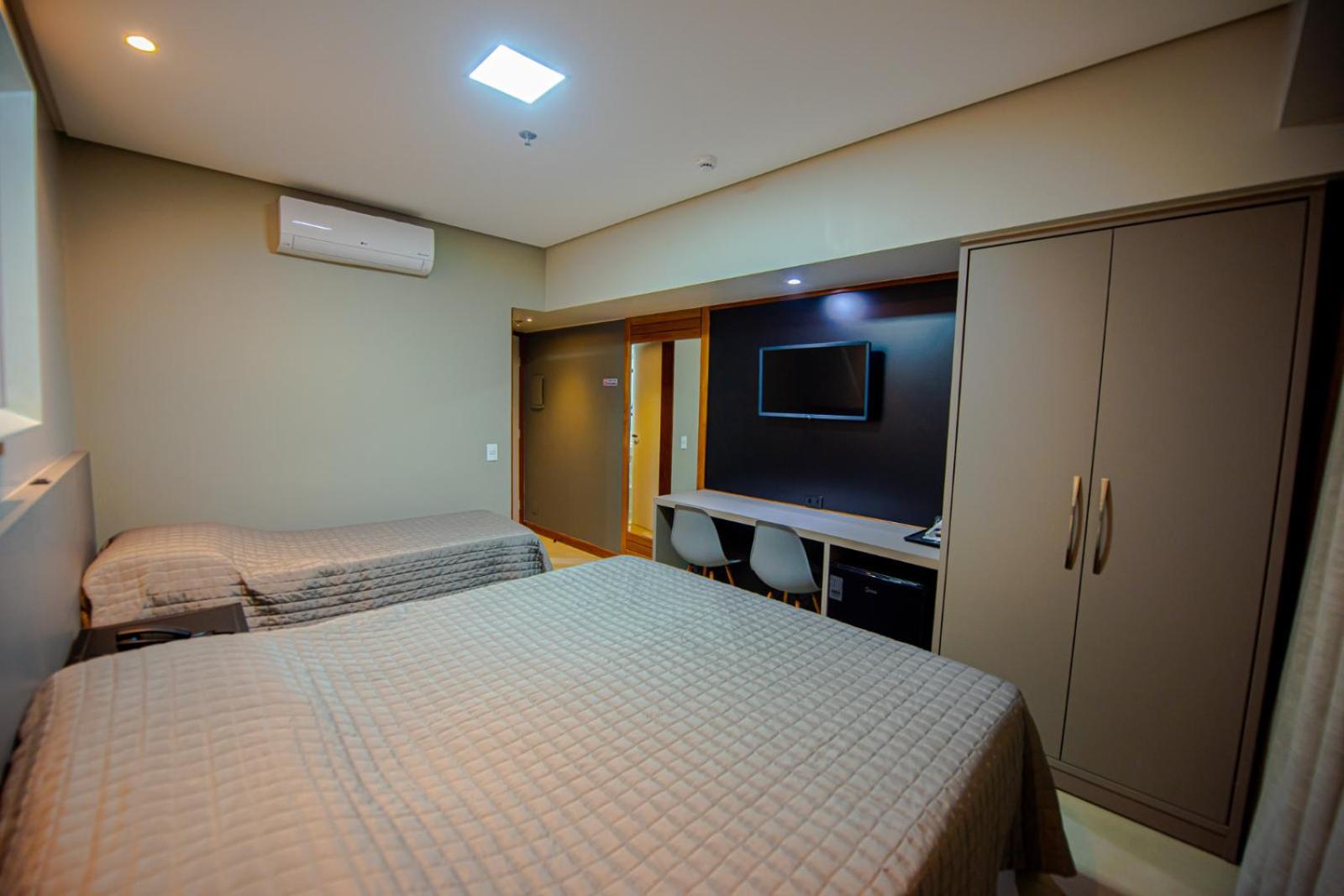Deluxe Triple Room photo 2