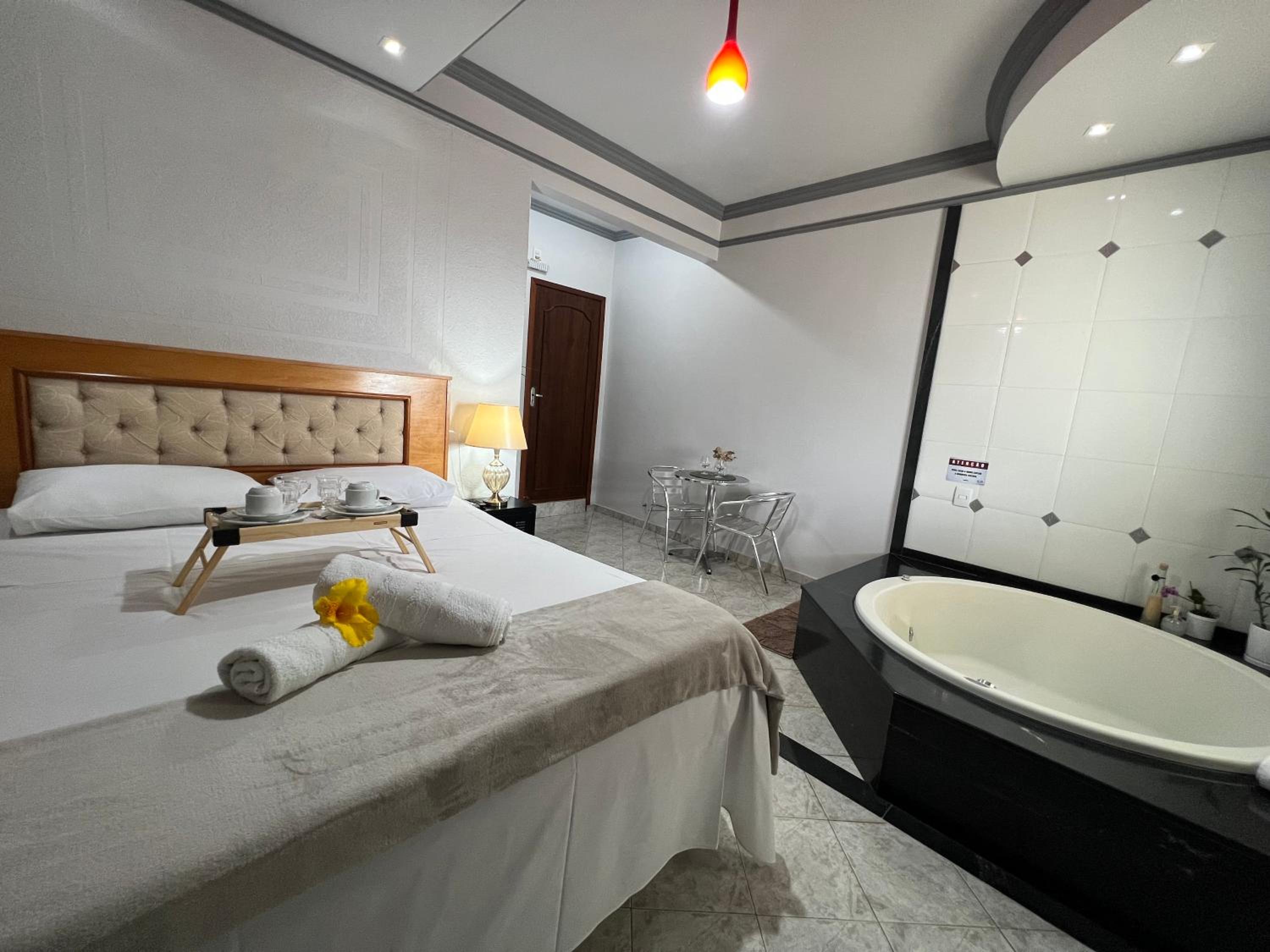 Queen Room With Spa Bath photo 2