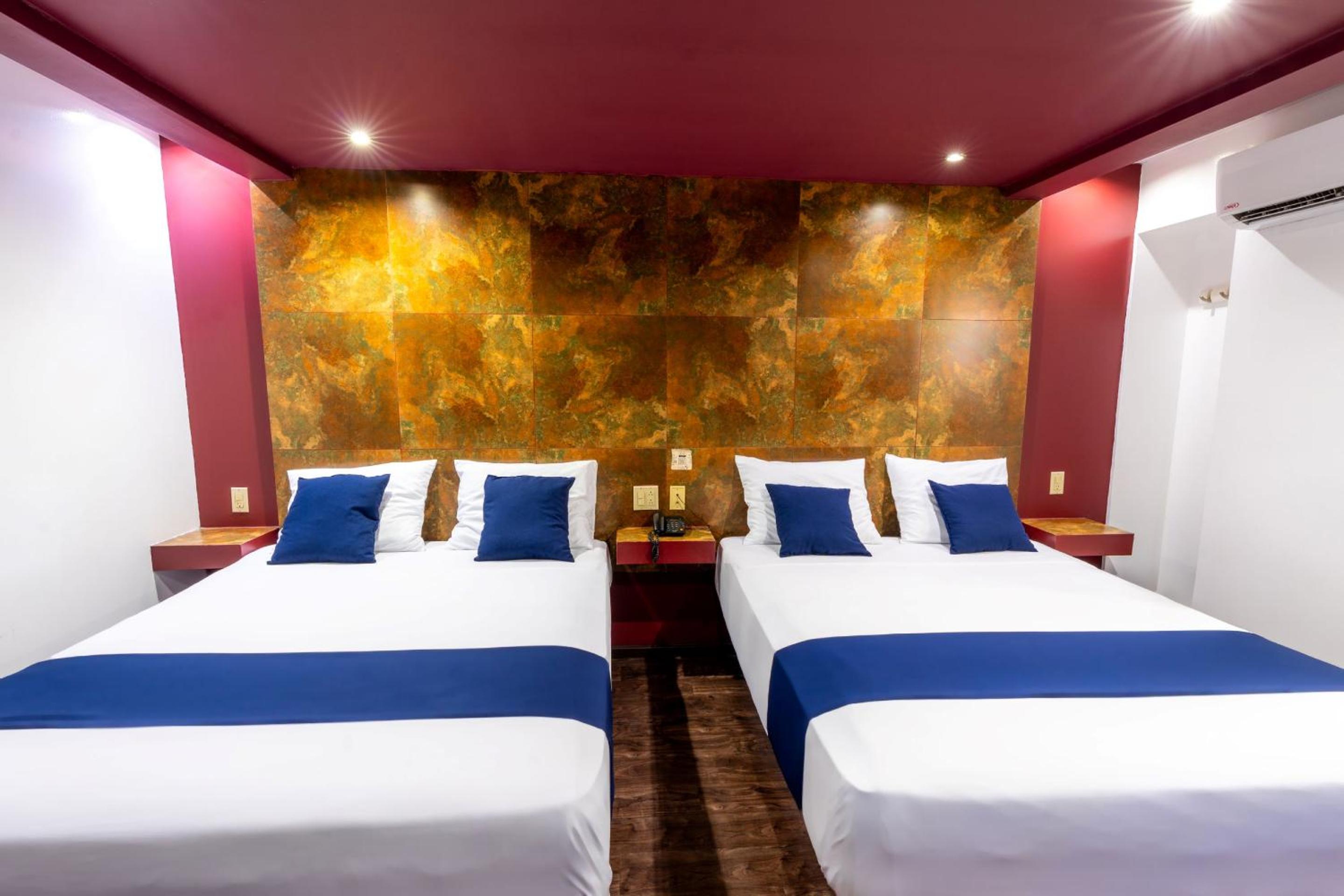 Standard Twin Room - Photo 3