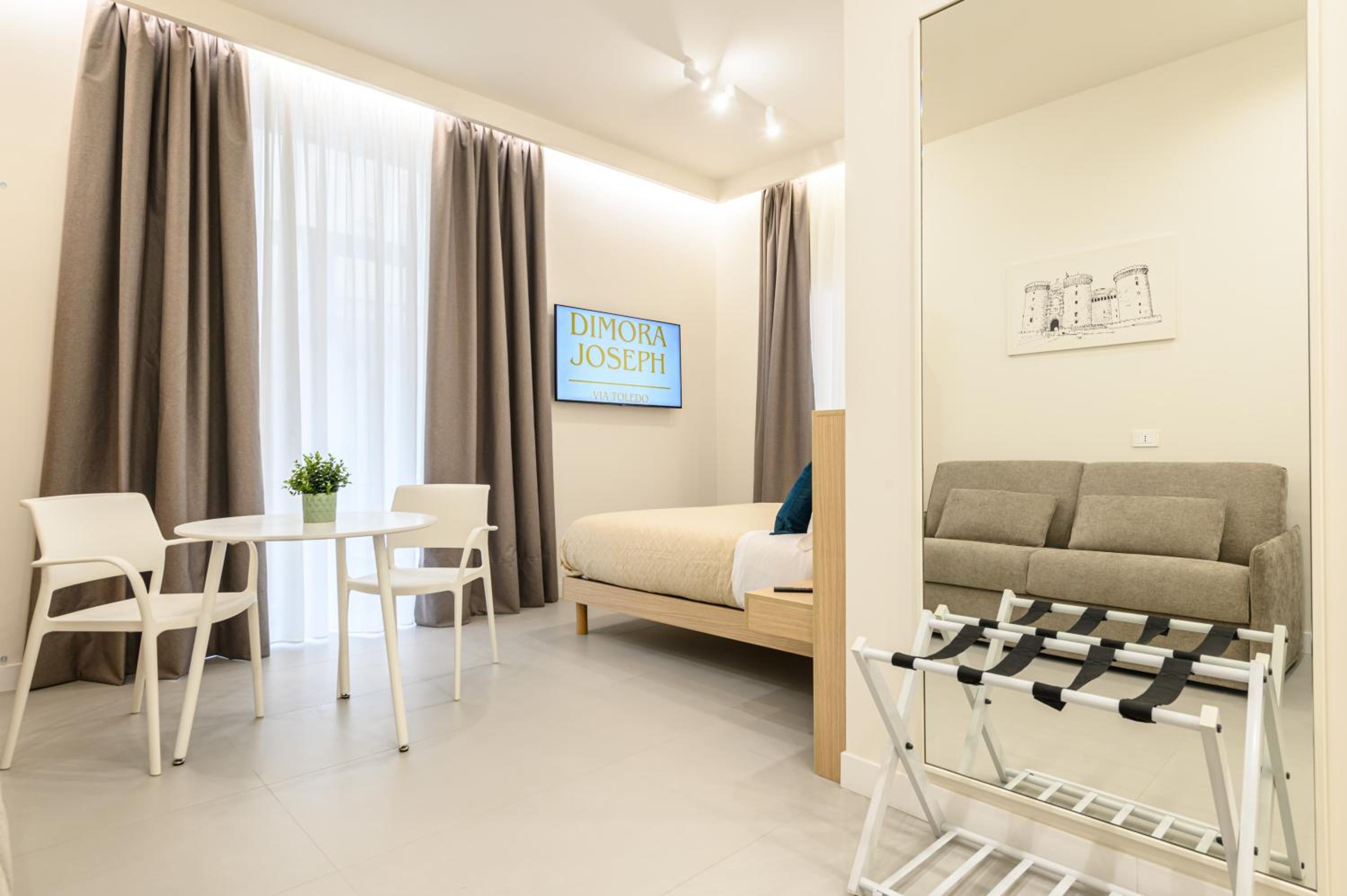 Luxury Quadruple Room