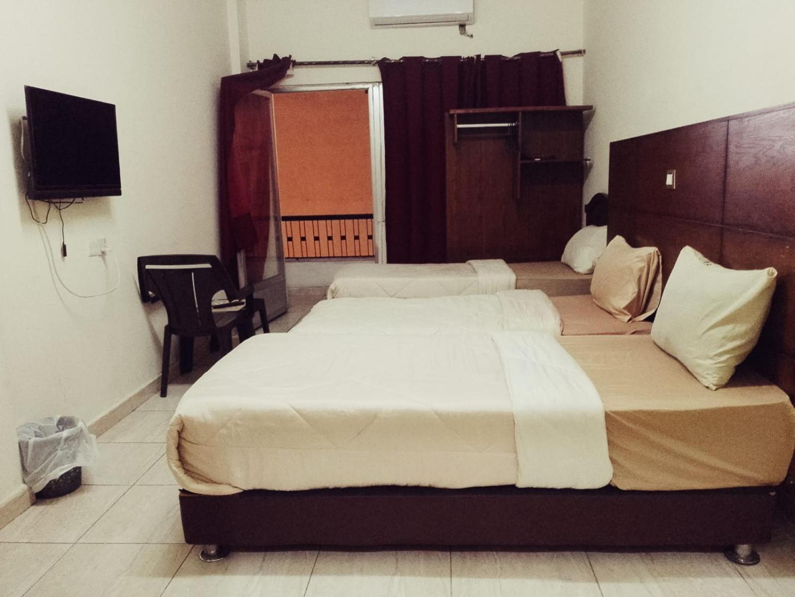 Triple Room with Balcony photo 2