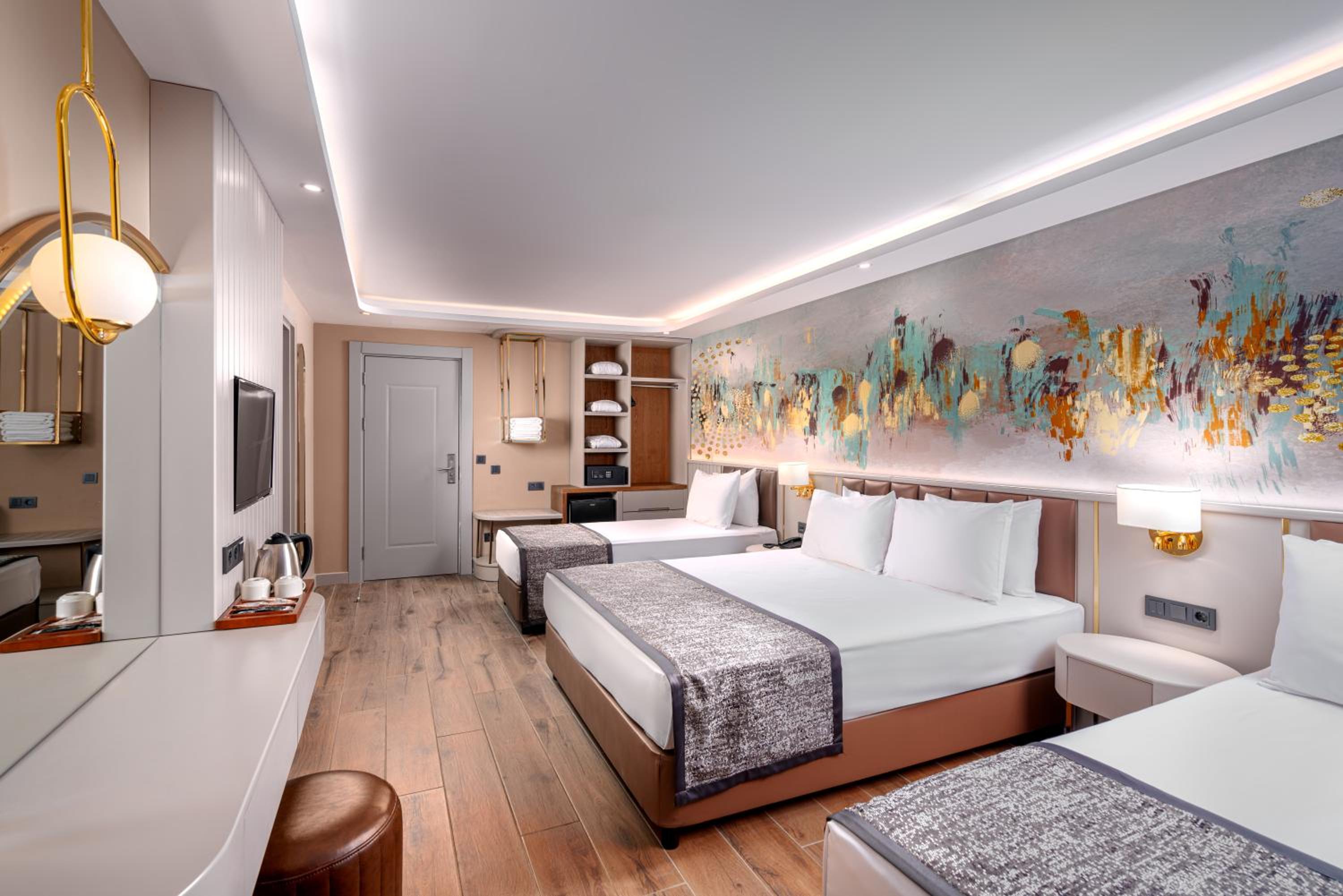 Triple Room with Balcony