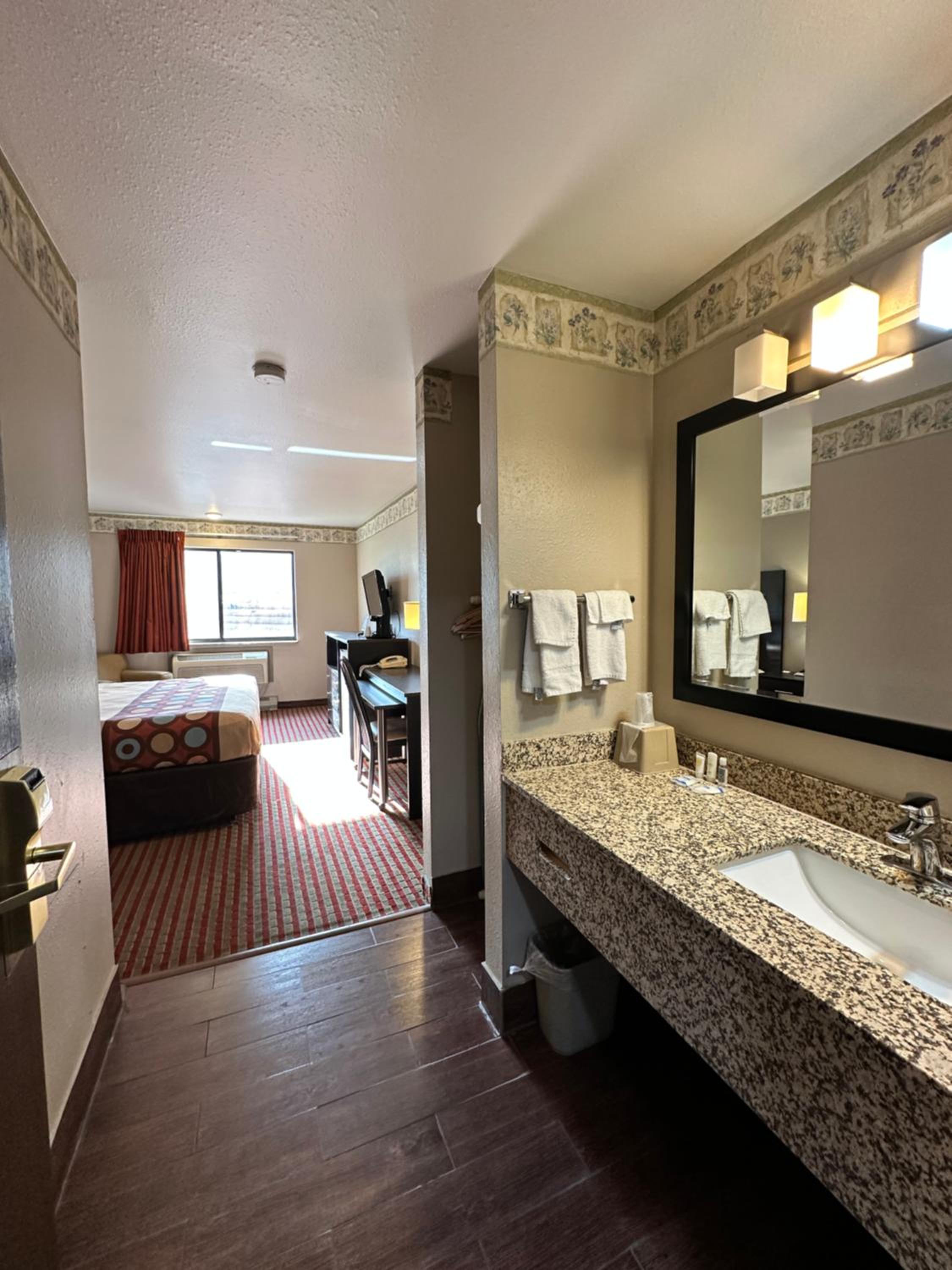 Executive King Room photo 3