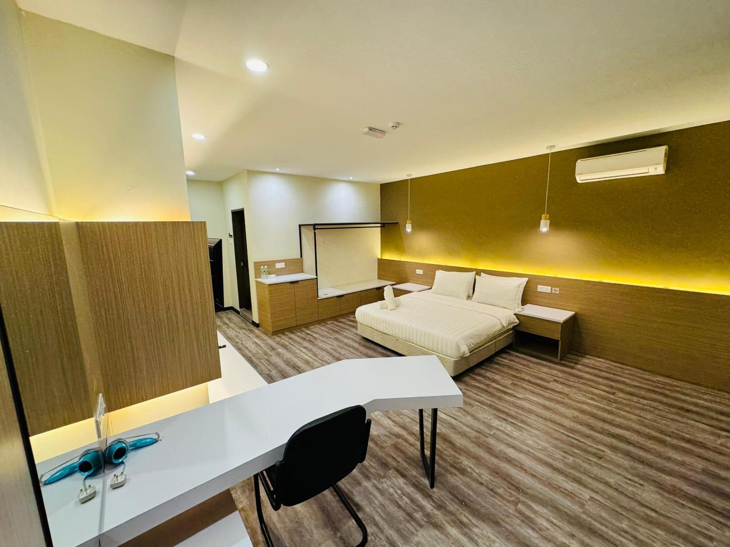Superior King Room photo 1