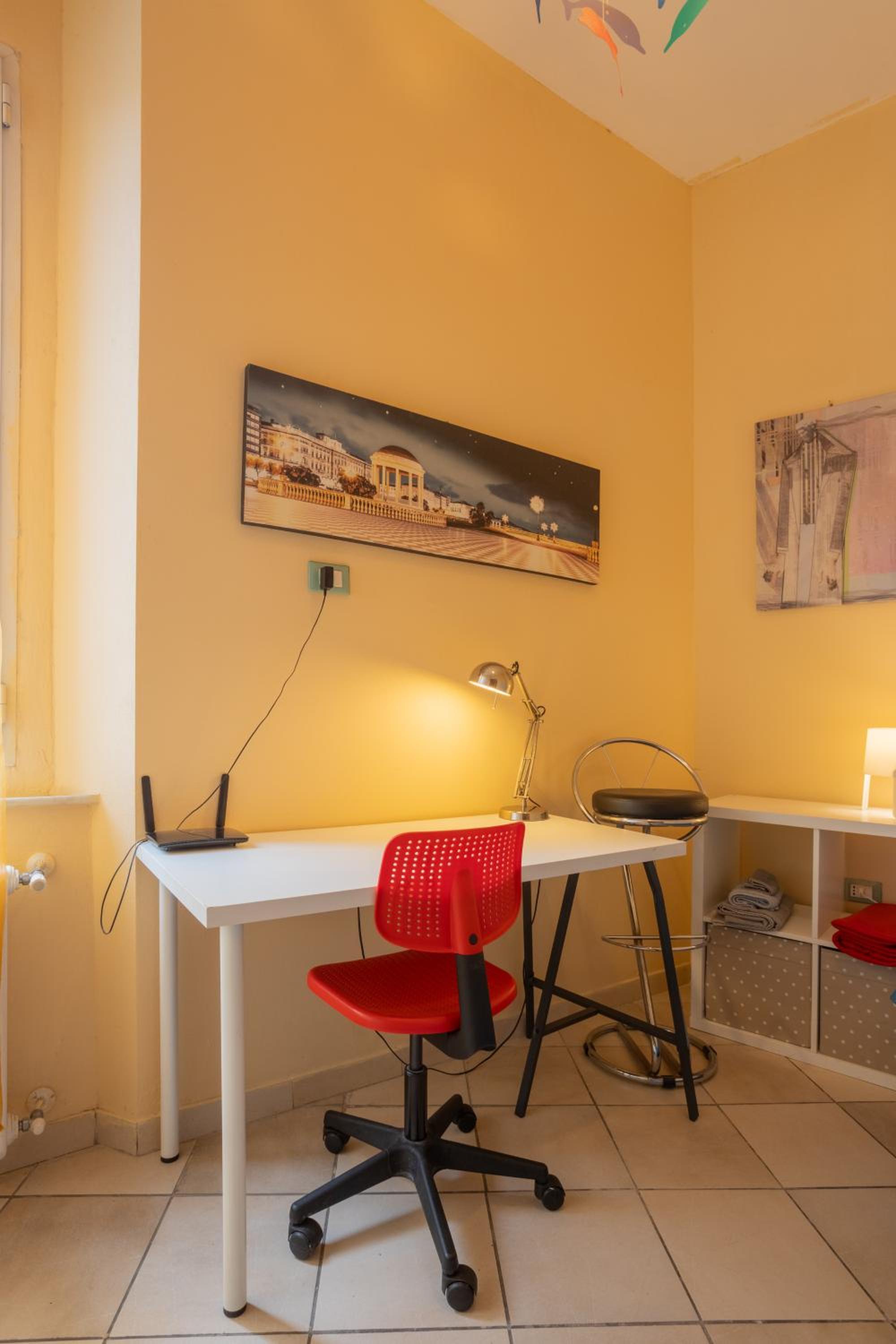 Two-Bedroom Apartment - Photo 2