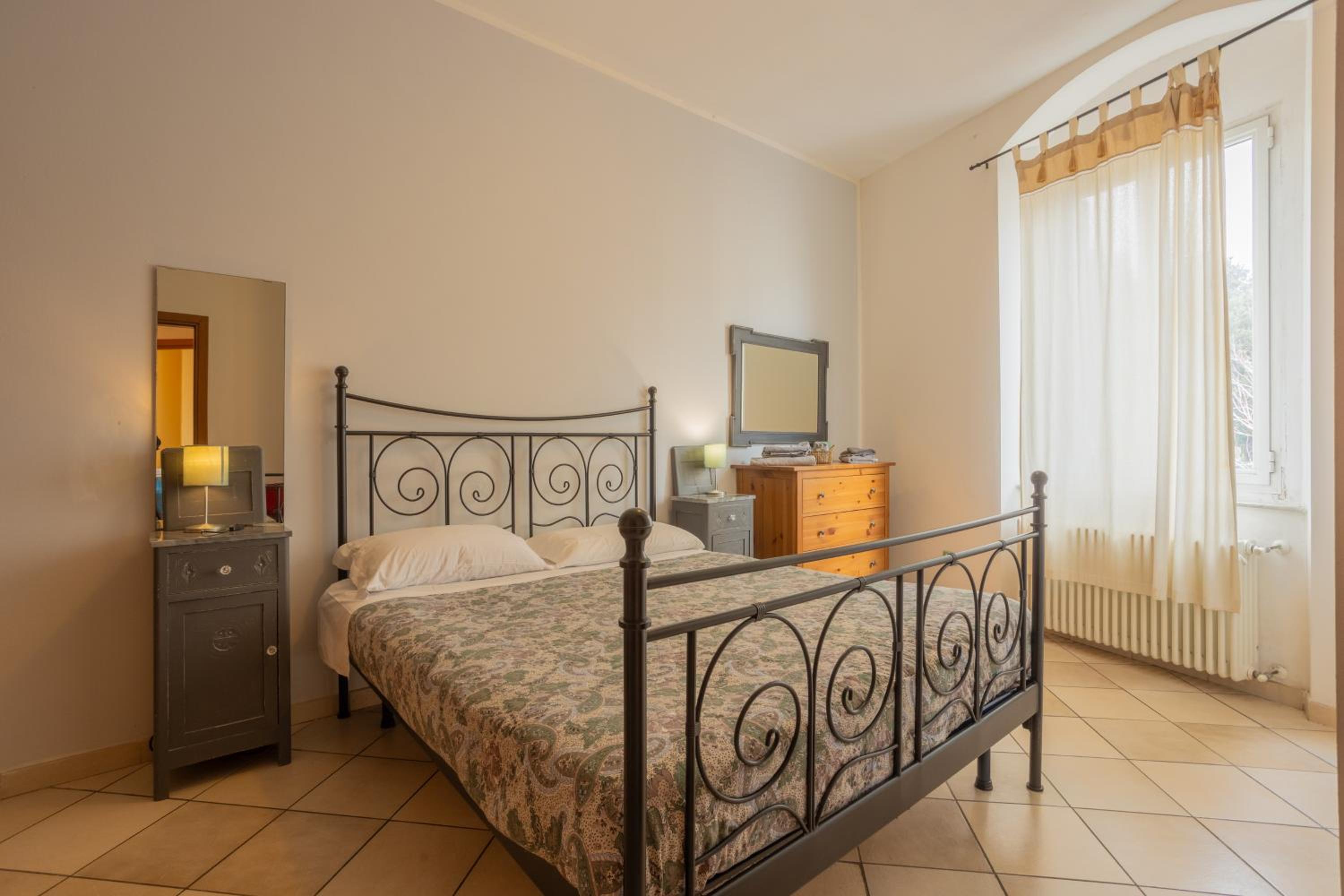 Two-Bedroom Apartment - Photo 1