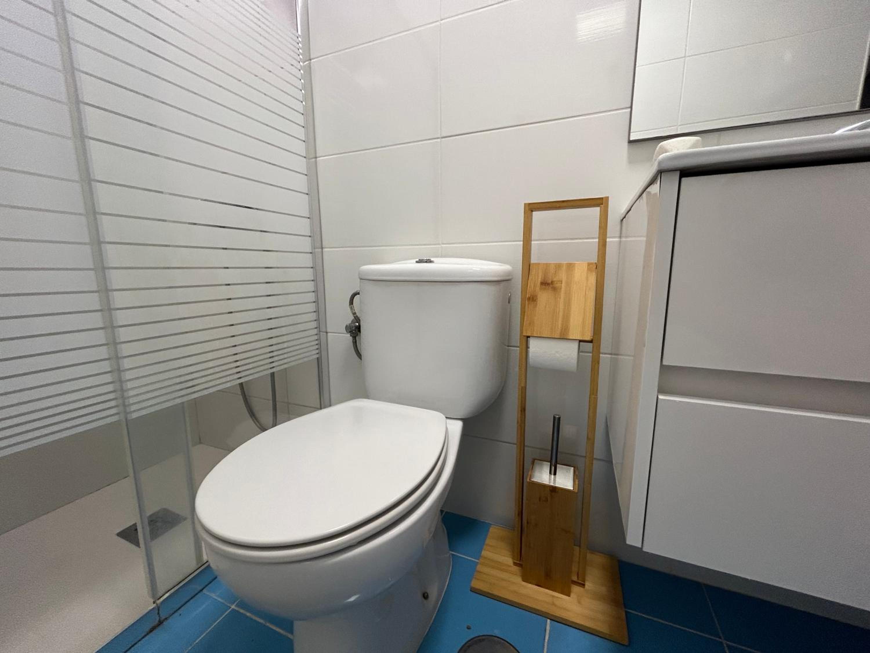 One-Bedroom Apartment - Photo 13