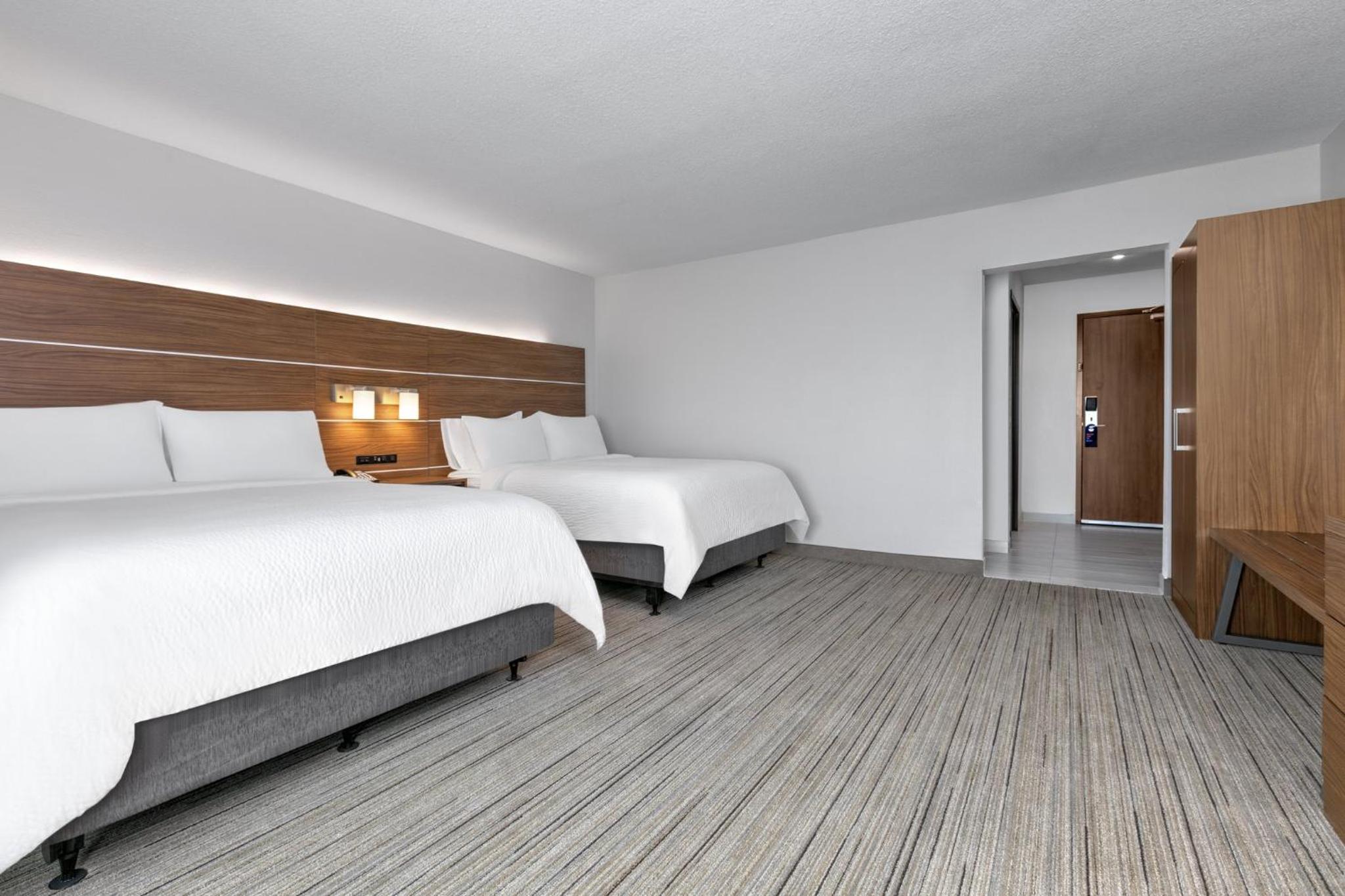 Queen Room with Two Queen Beds and Roll-In Shower - Disability Access - Photo 1