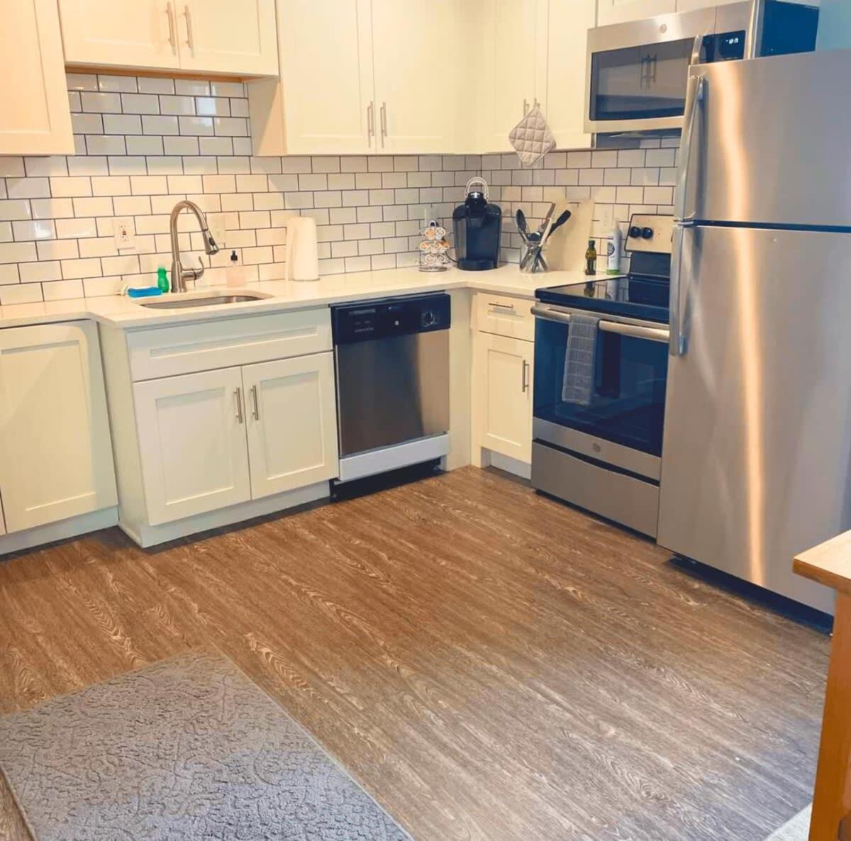 Apartment photo 2