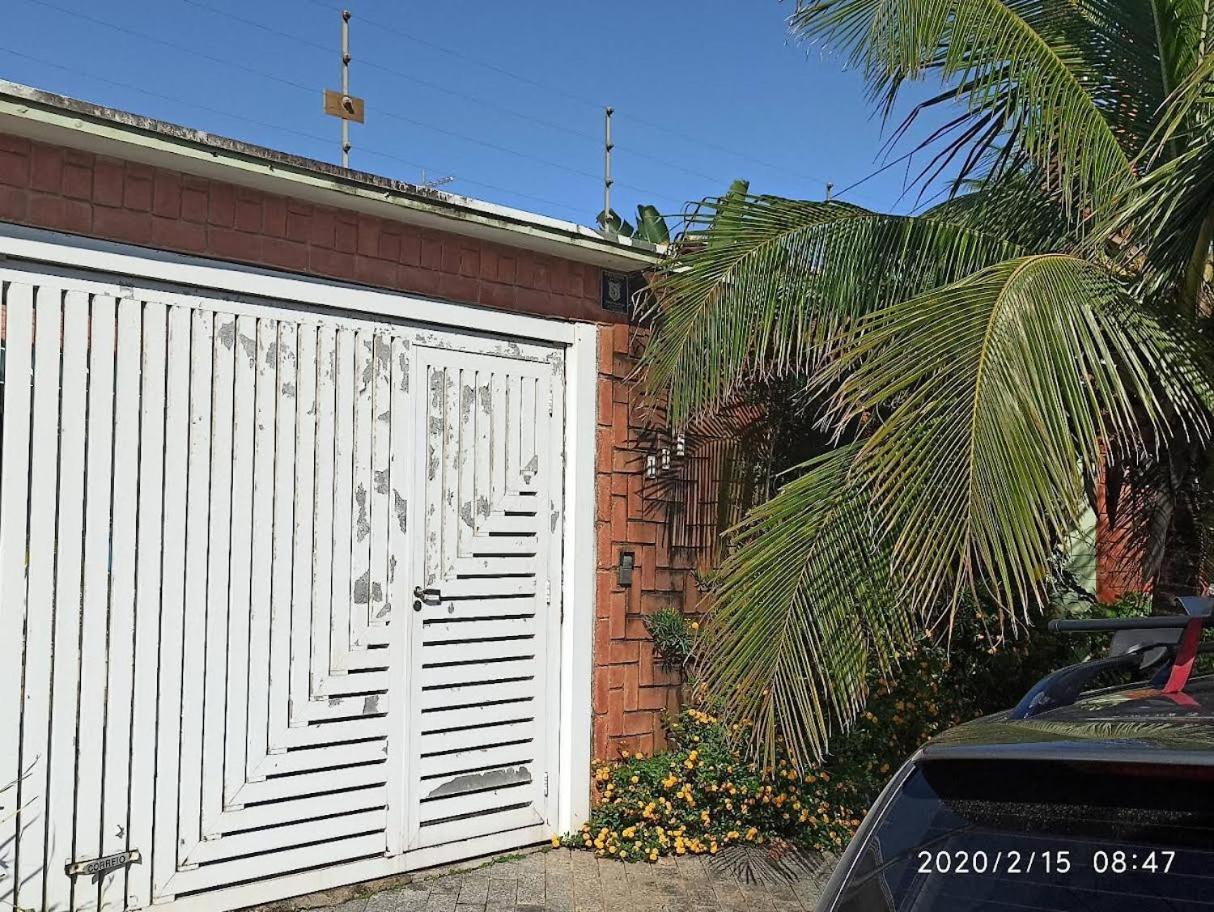 Four-Bedroom House photo 3