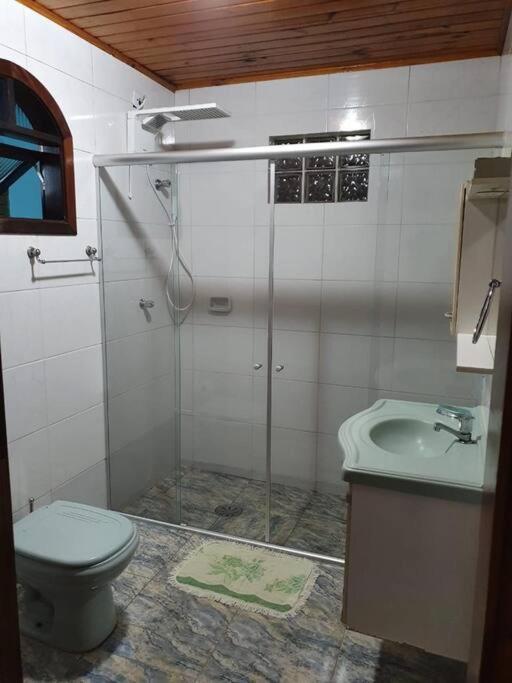 Three-Bedroom House photo 2