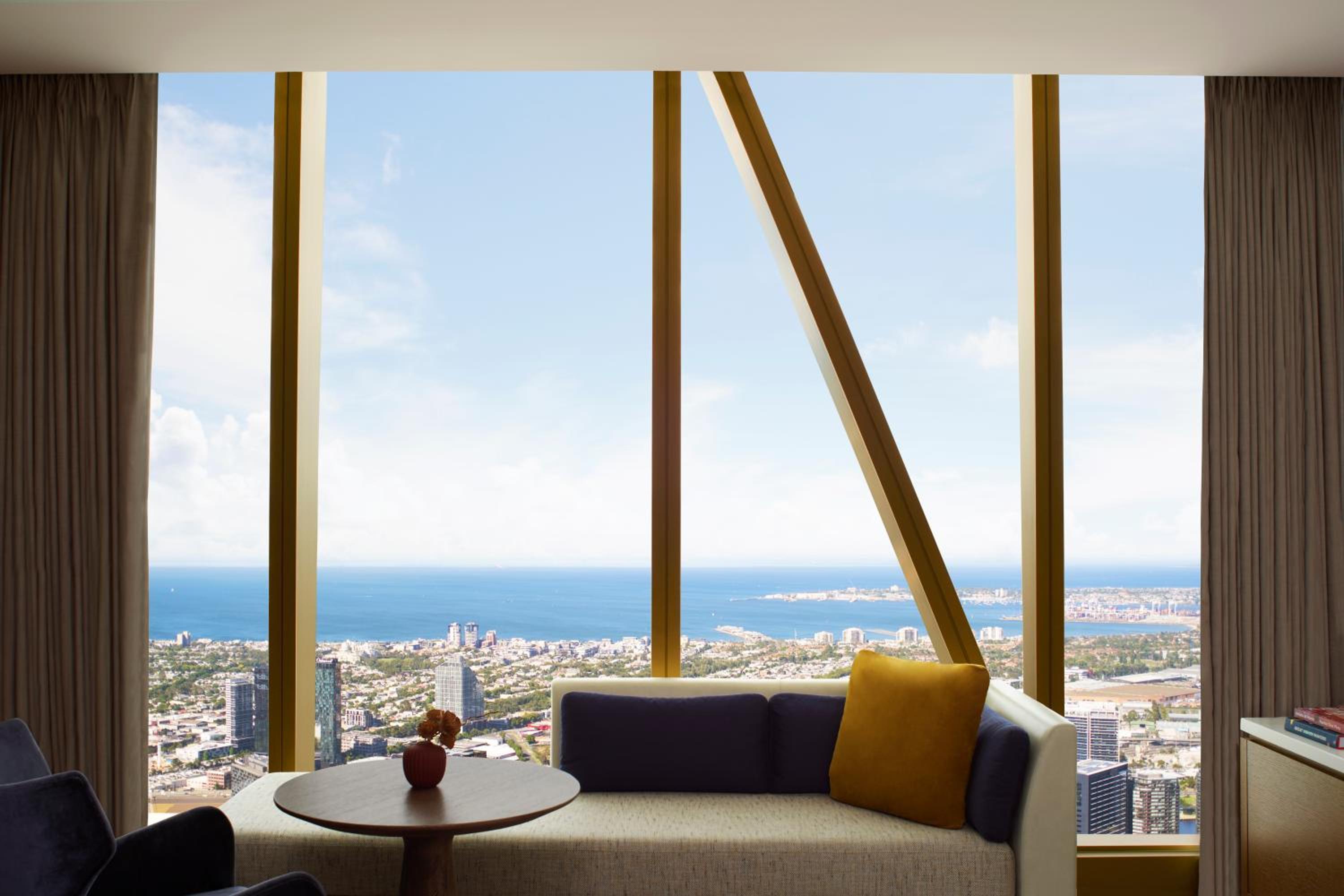 Panoramic, Bay View, 1 King Bed thumbnail 5