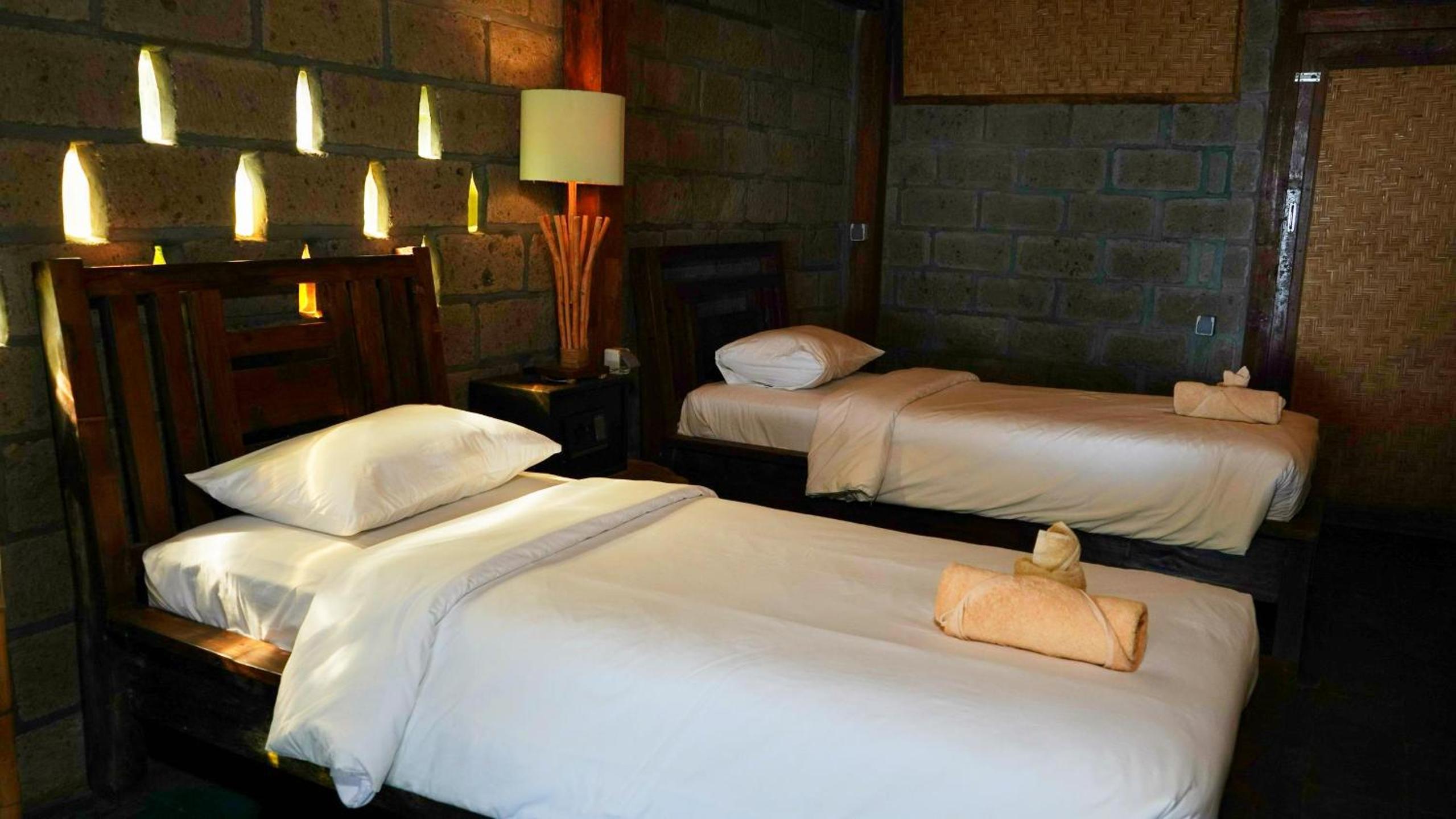 Standard Twin Room with Sea View