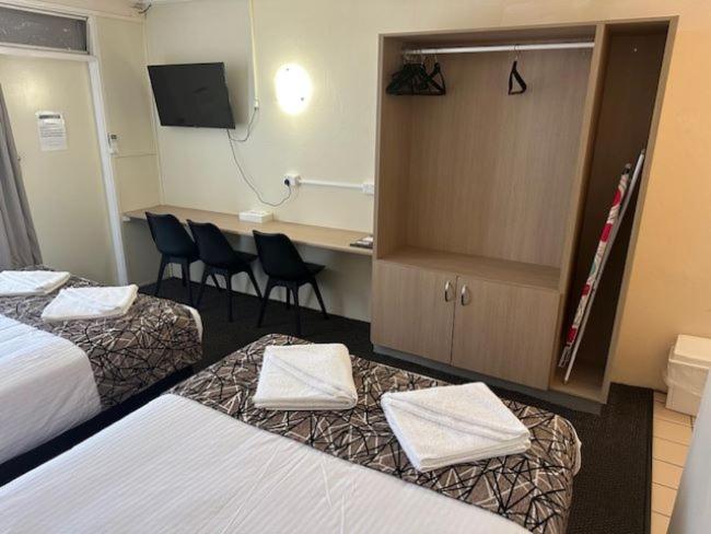 Standard Twin Room photo 1