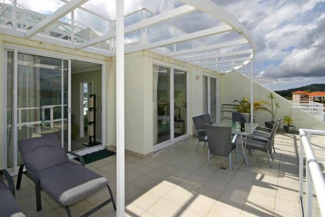 Family Room with Terrace photo 2