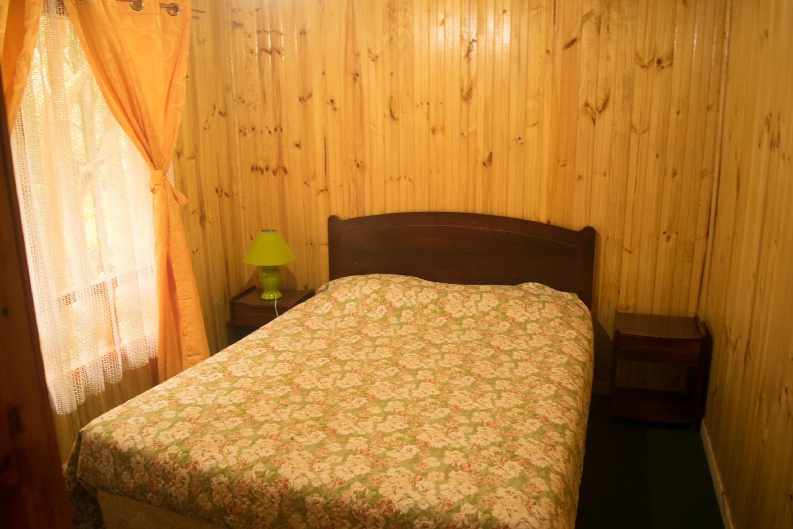 Two-Bedroom Bungalow photo 2