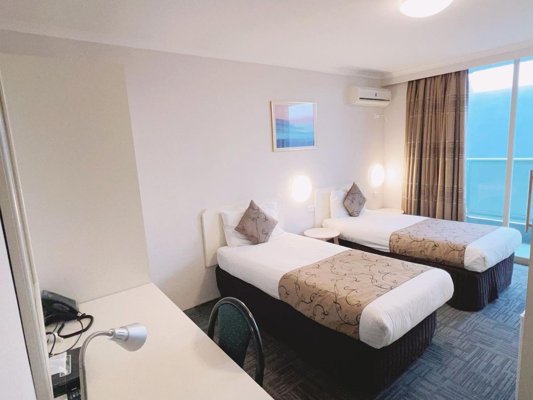 Twin Suite - Photo 1