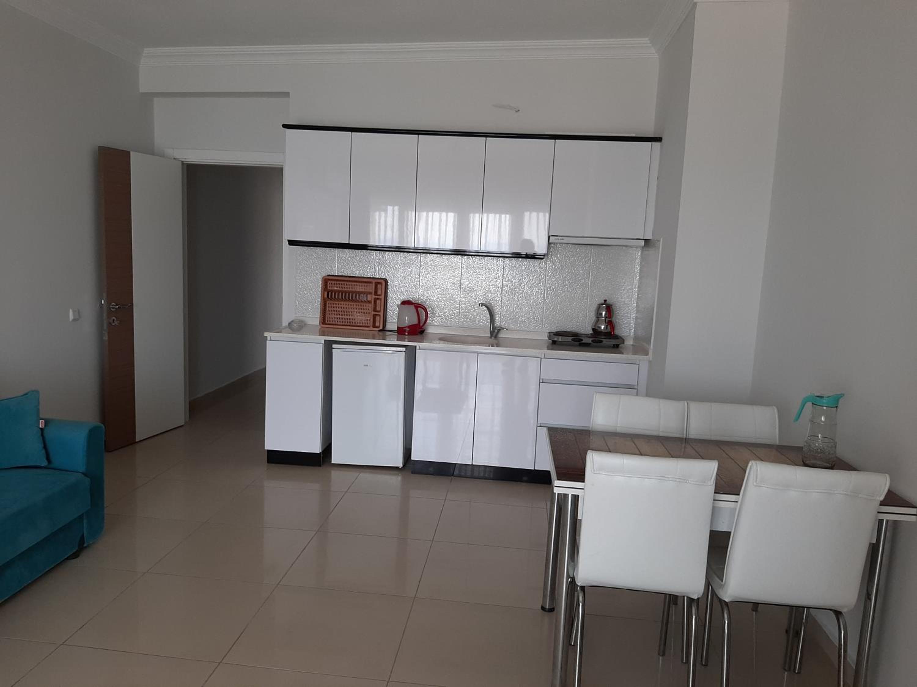 Apartment with Balcony photo 2