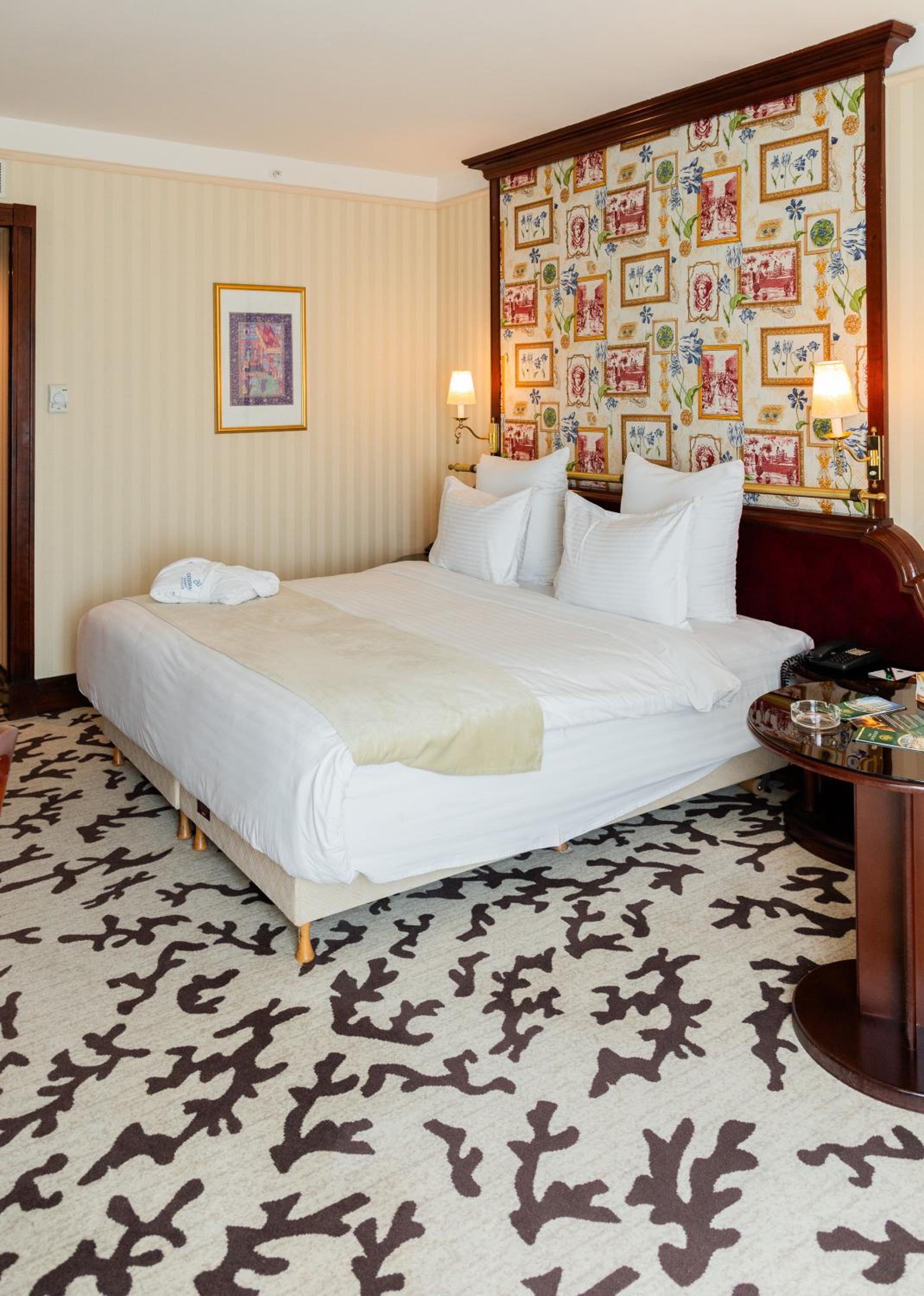 Standard Double Room - Photo 1