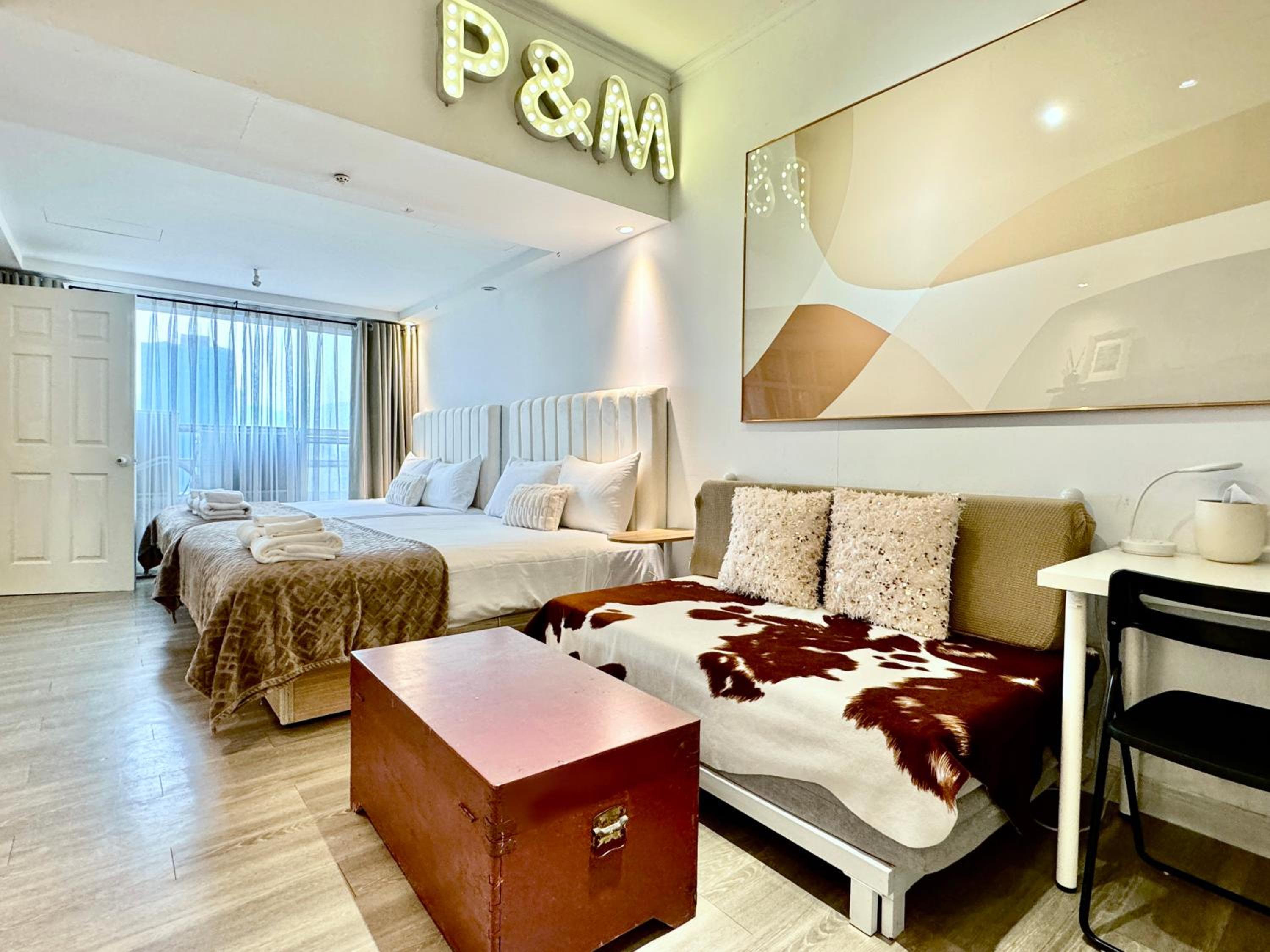 One-Bedroom Apartment C1