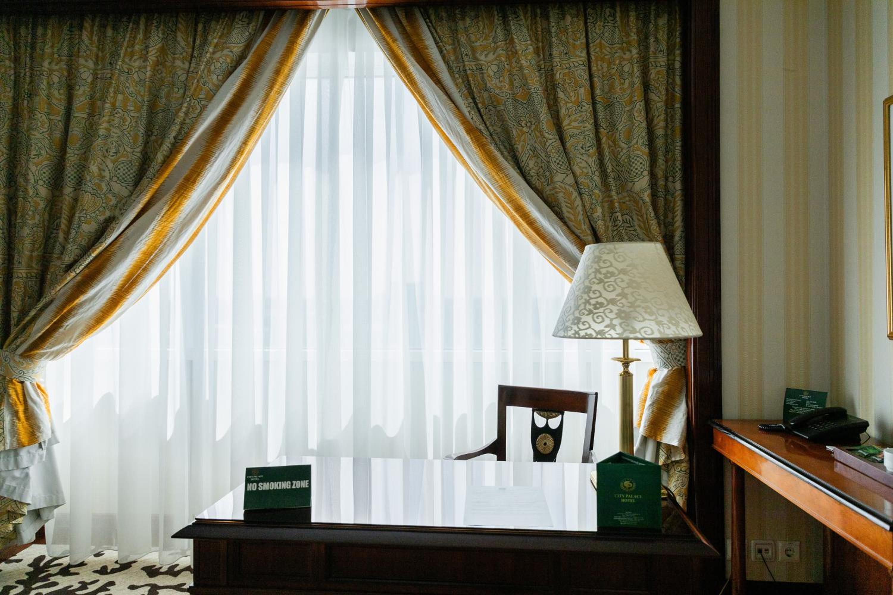 Suite - Photo 6