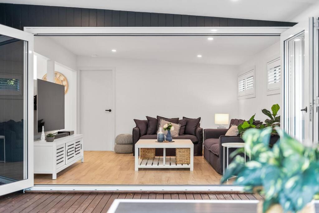 Four-Bedroom House photo 3