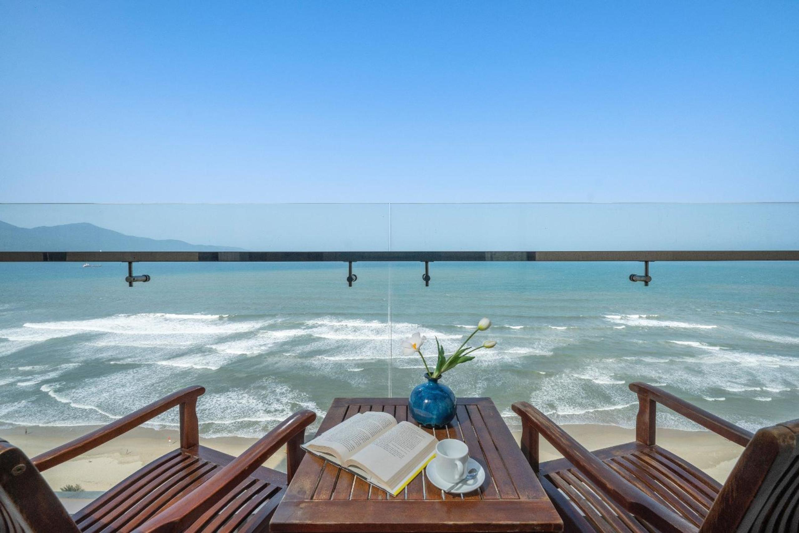 Balcony Executive Premier Double Sea View with Afternoon Tea photo 2