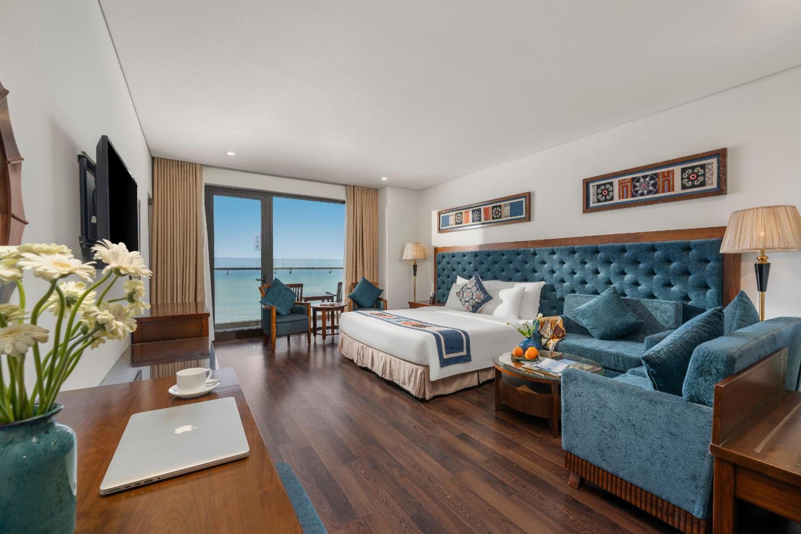 Balcony Executive Premier Double Sea View with Afternoon Tea photo 1