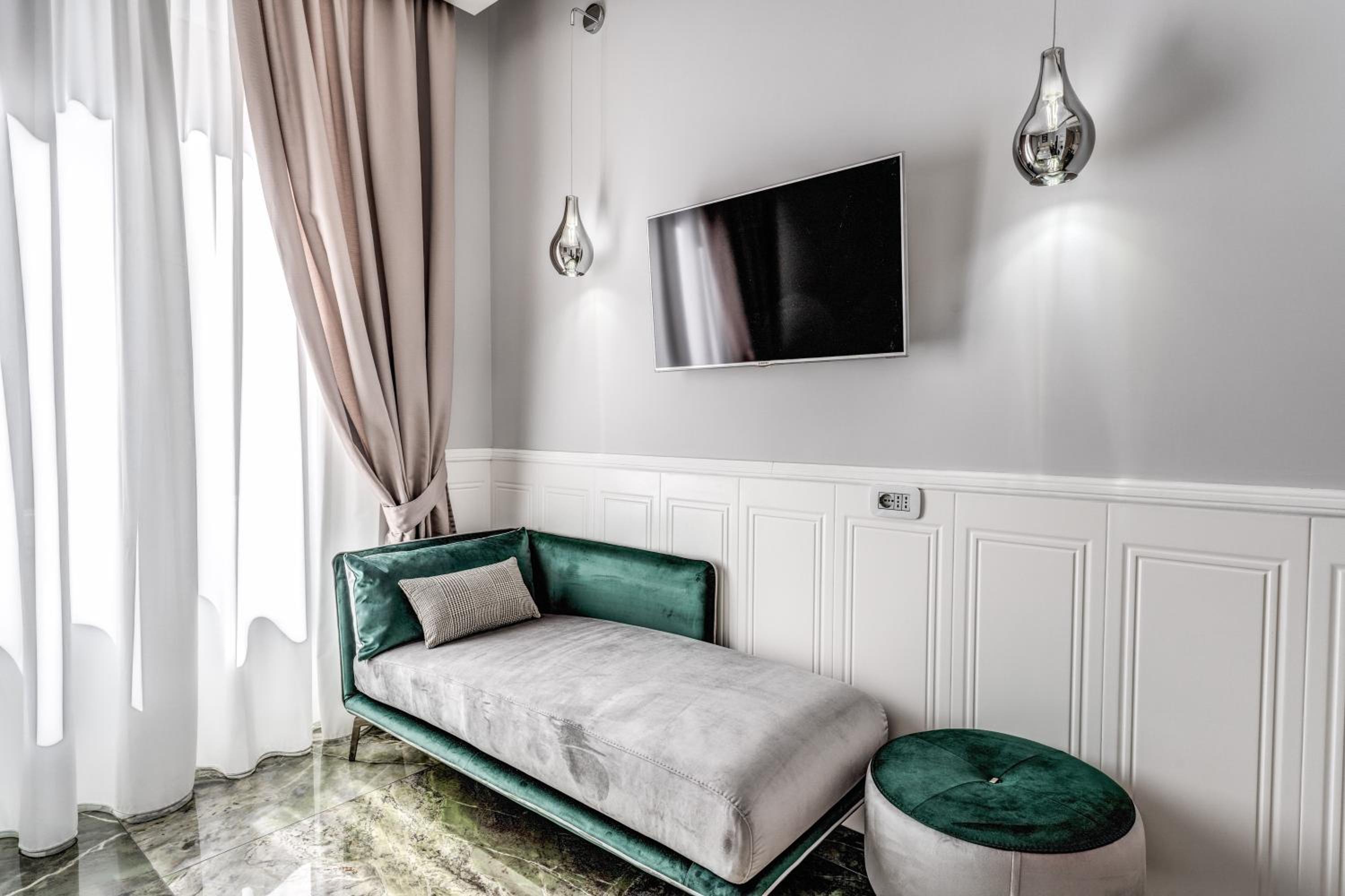 Deluxe Twin Room photo 2