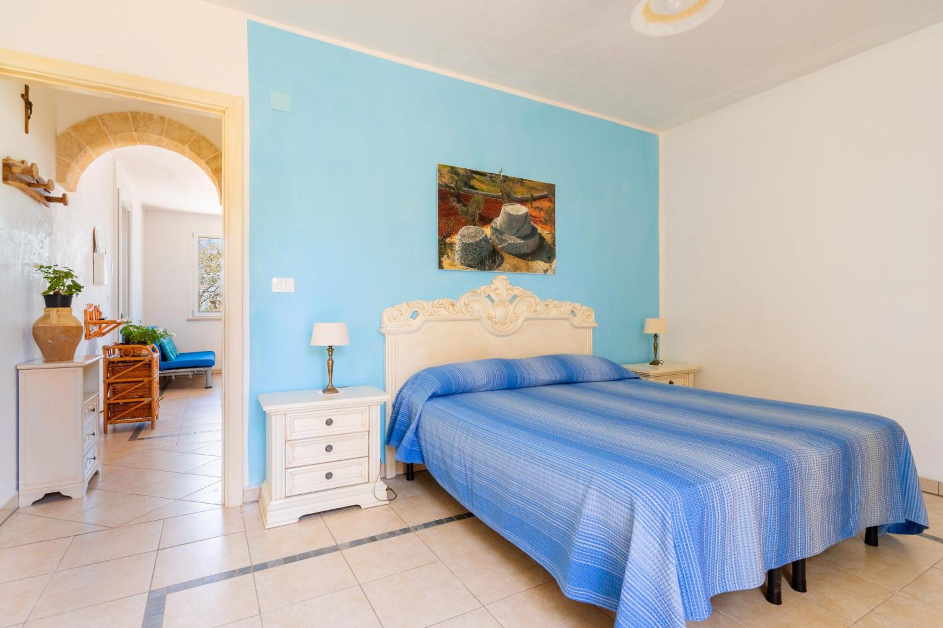 One-Bedroom House photo 1