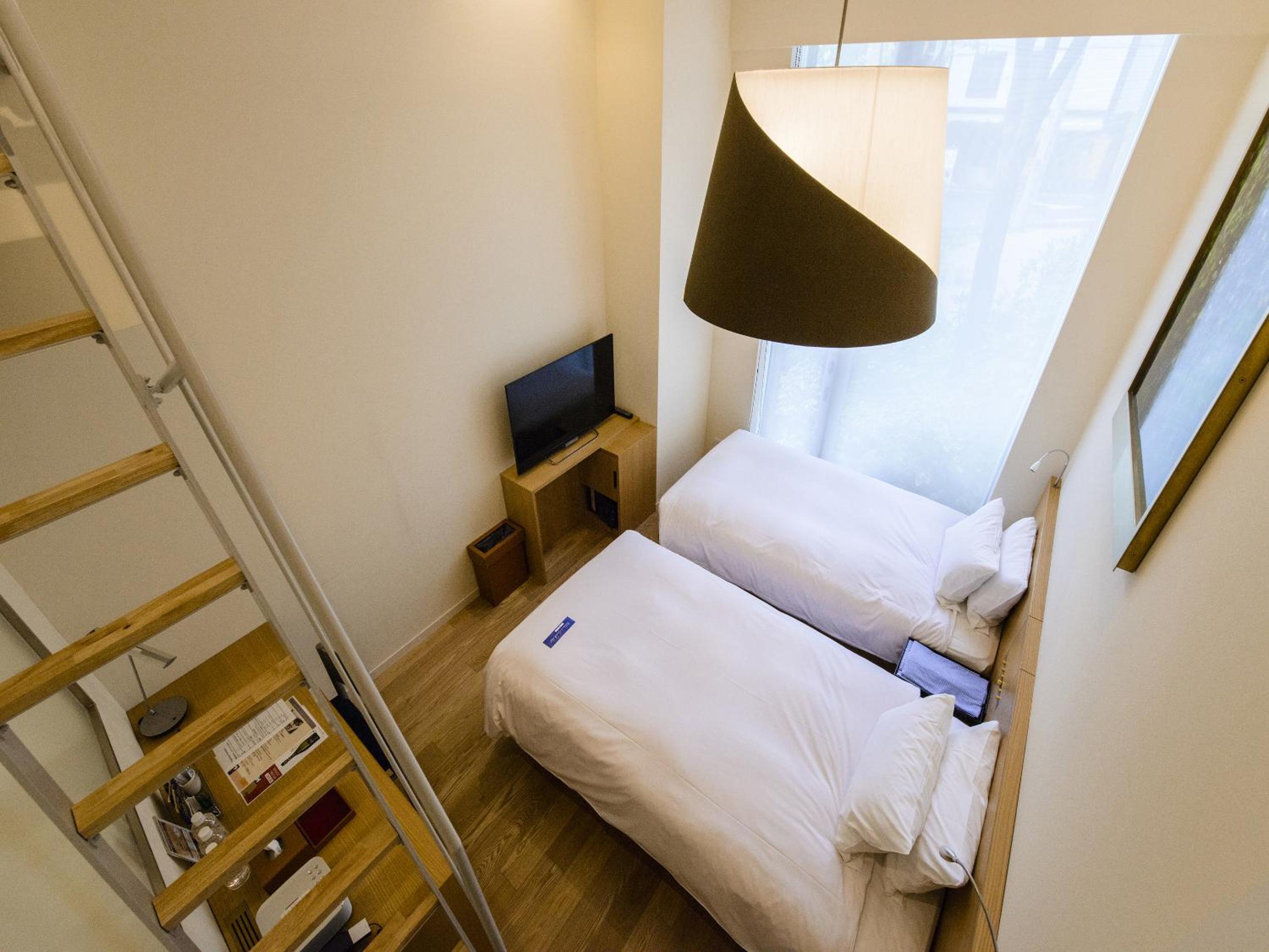 Standard Twin Room with Loft - Ground Floor - Non-Smoking photo 2