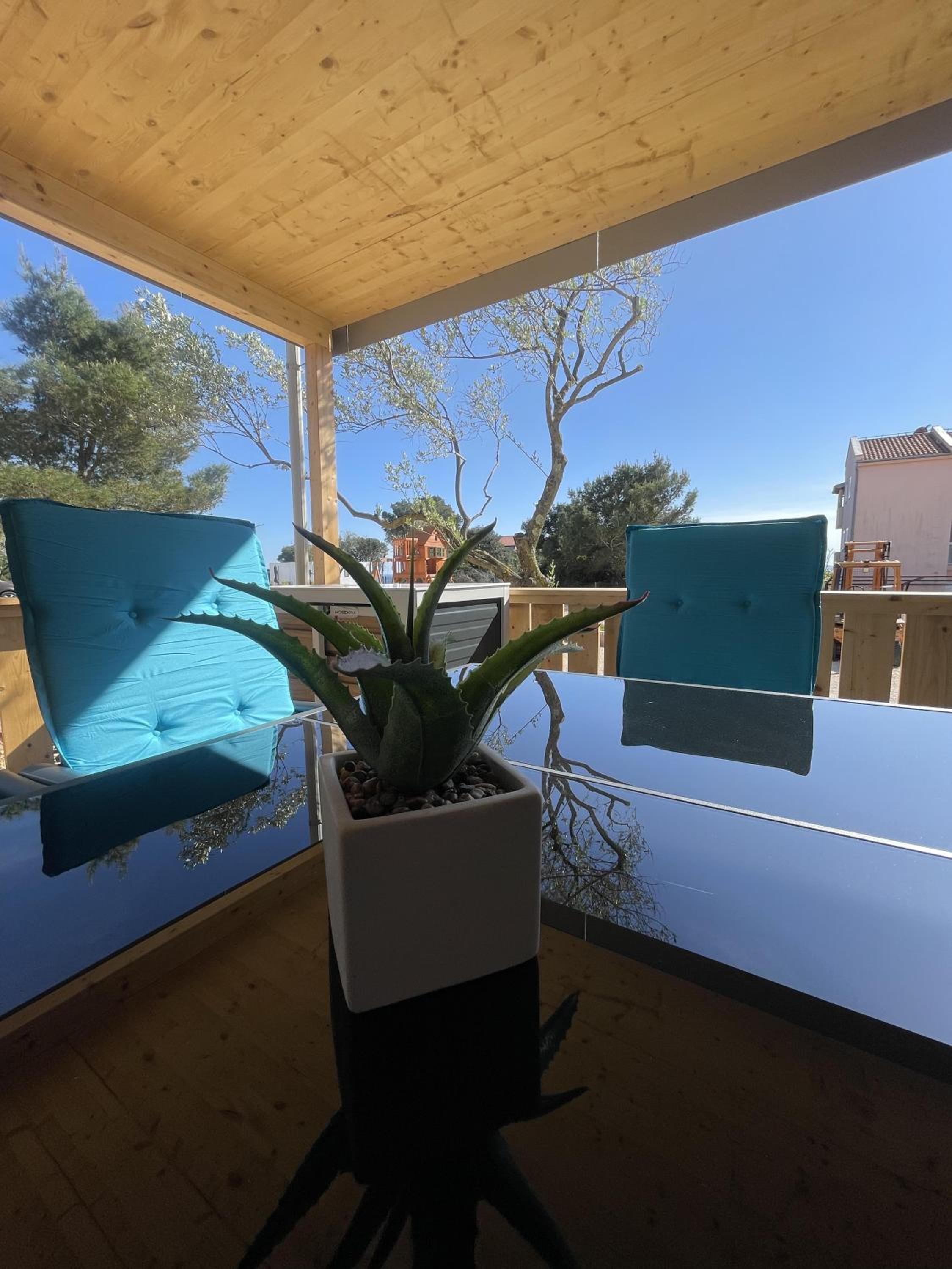 Three-Bedroom House photo 2