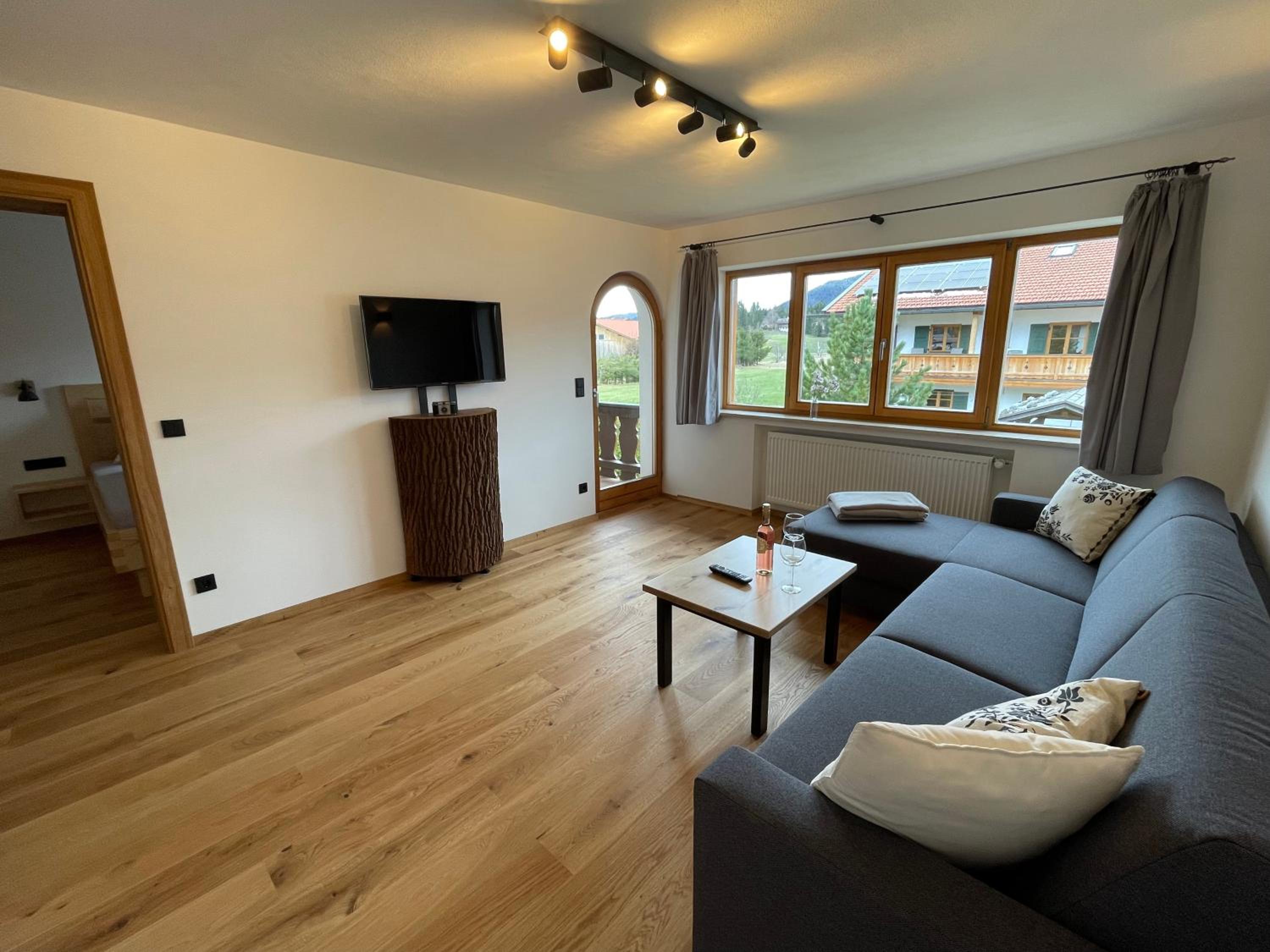 Apartment 2 with mountain view photo 1