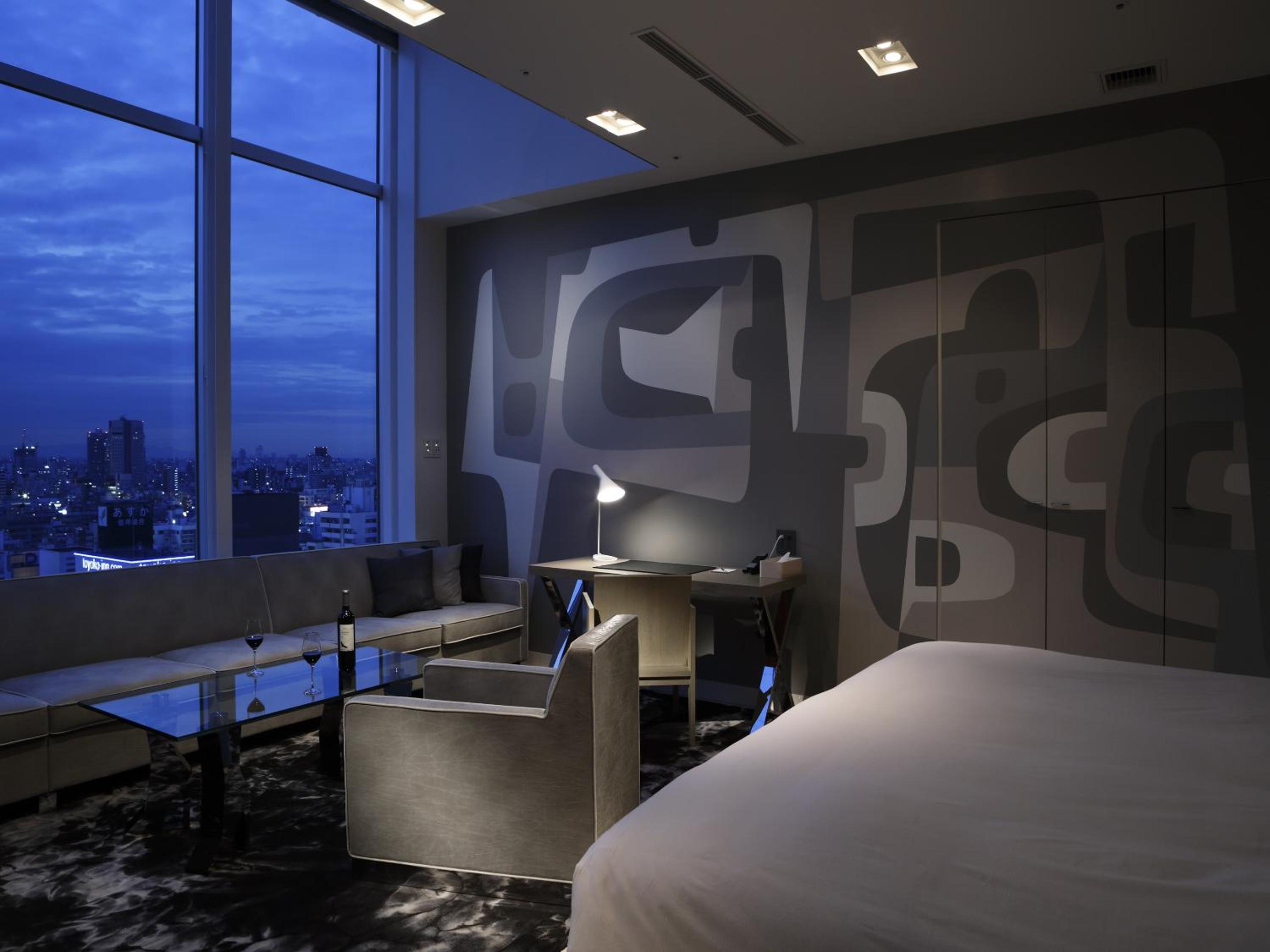 Penthouse Suite - Non-Smoking photo 3